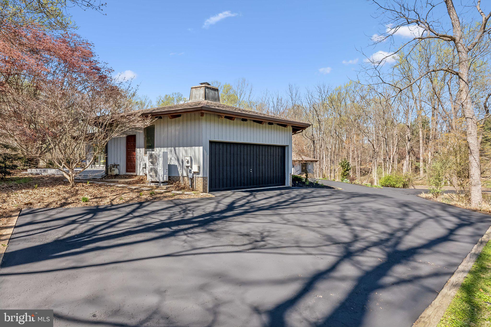 WOODMARK - Residential