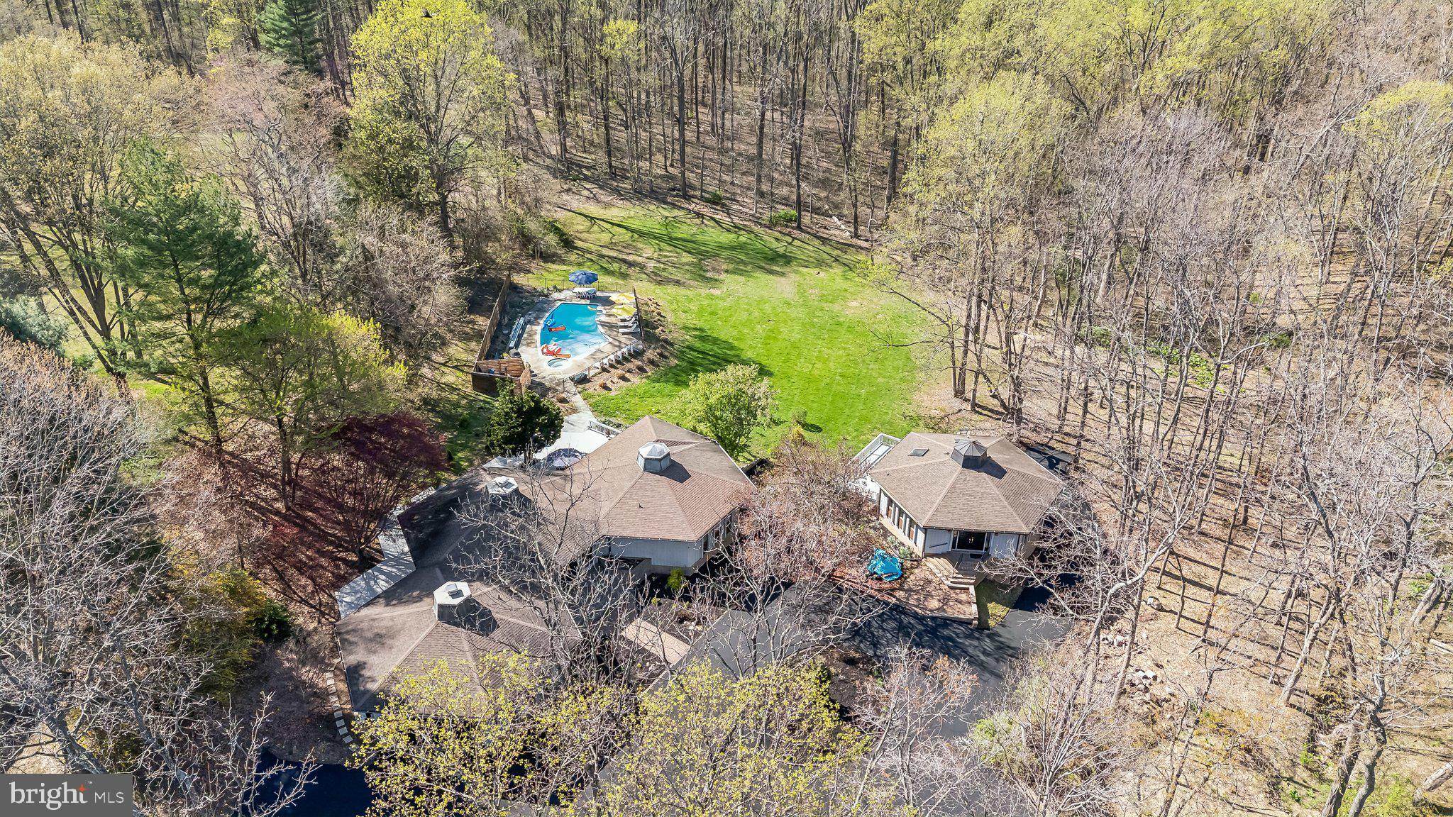 WOODMARK - Residential