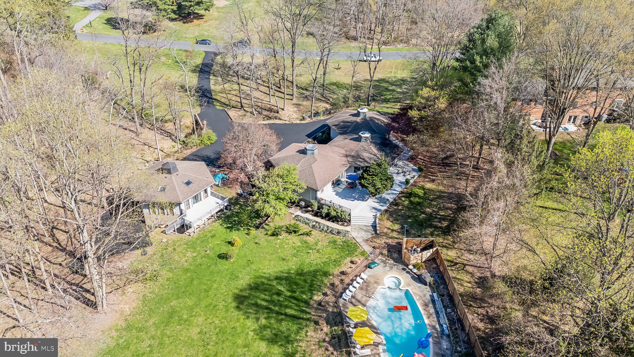 WOODMARK - Residential