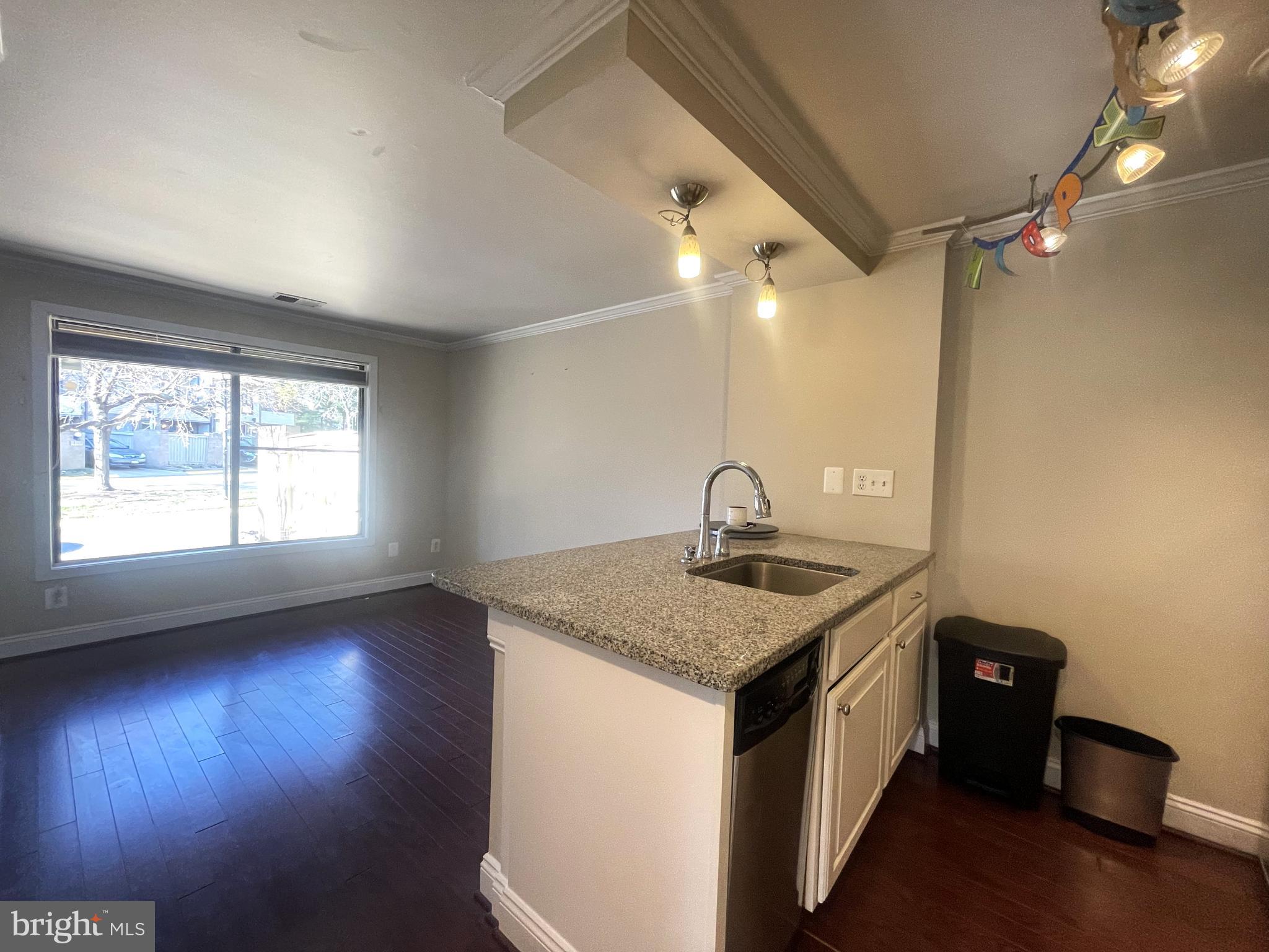 WALKERS RIDGE - Residential Lease