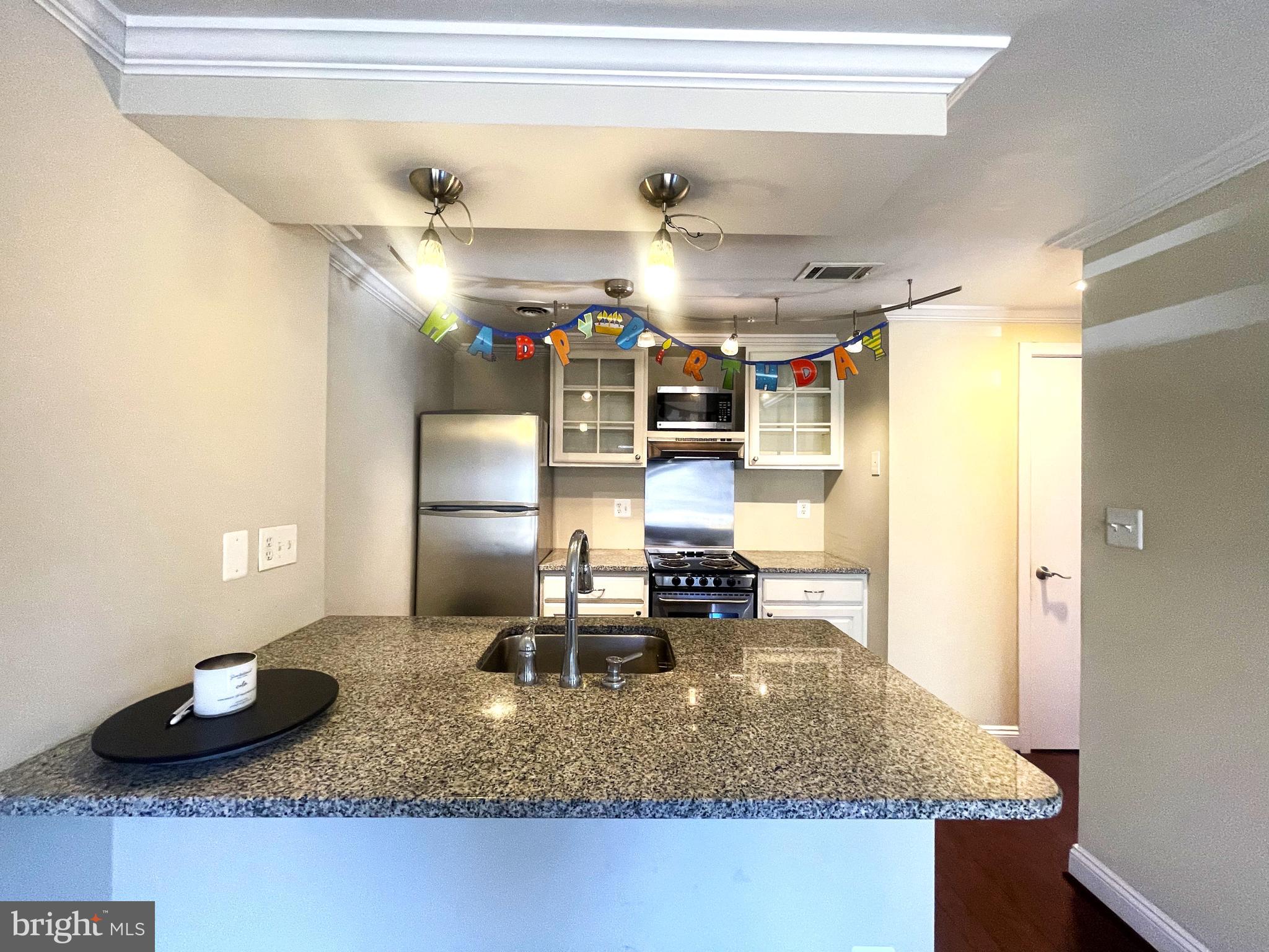 WALKERS RIDGE - Residential Lease