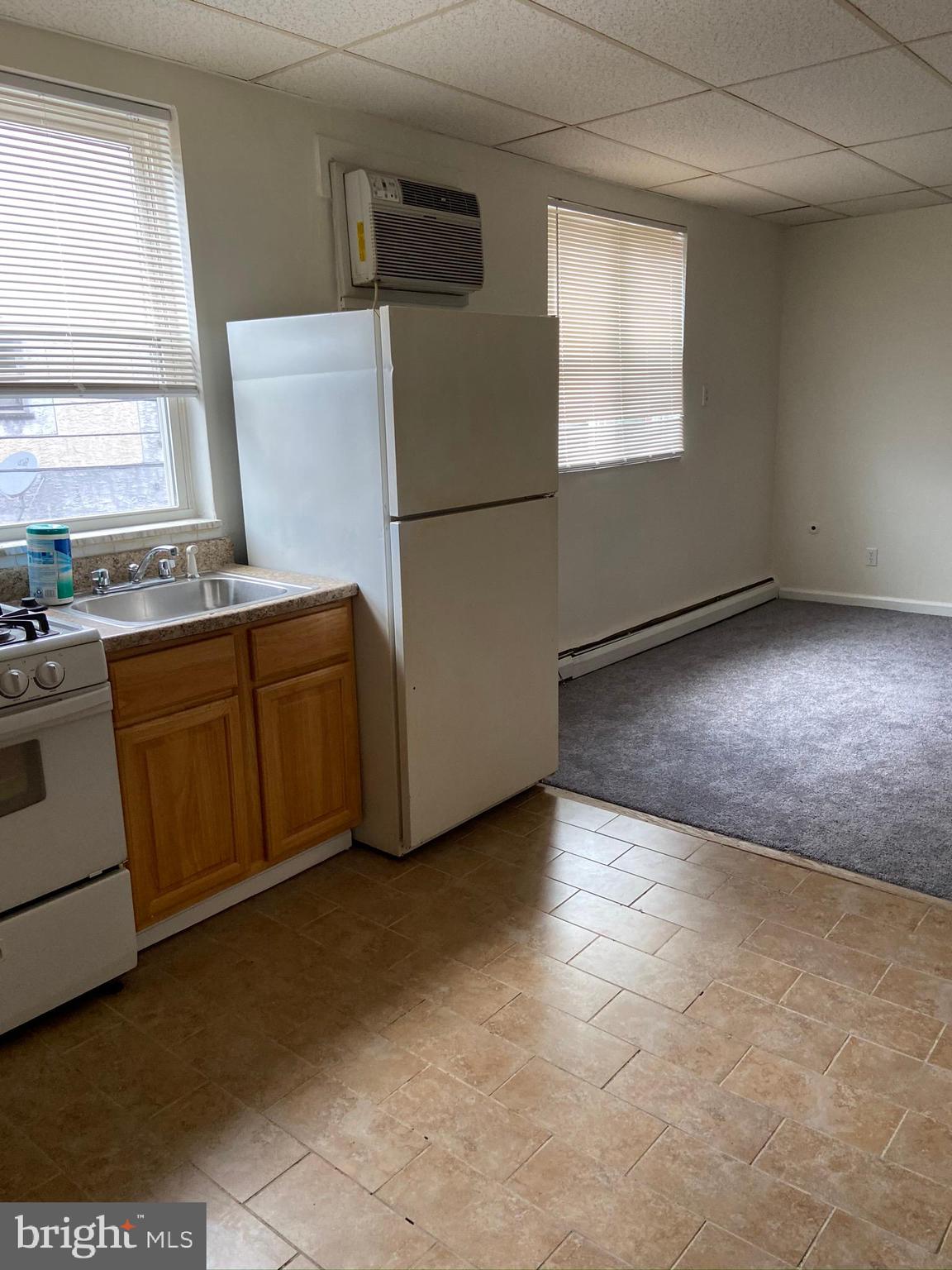 PHILADELPHIA (SOUTH) - Residential Lease