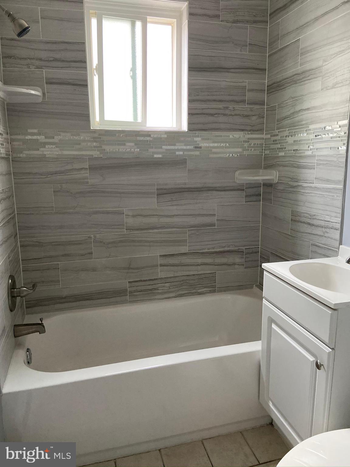 PHILADELPHIA (SOUTH) - Residential Lease