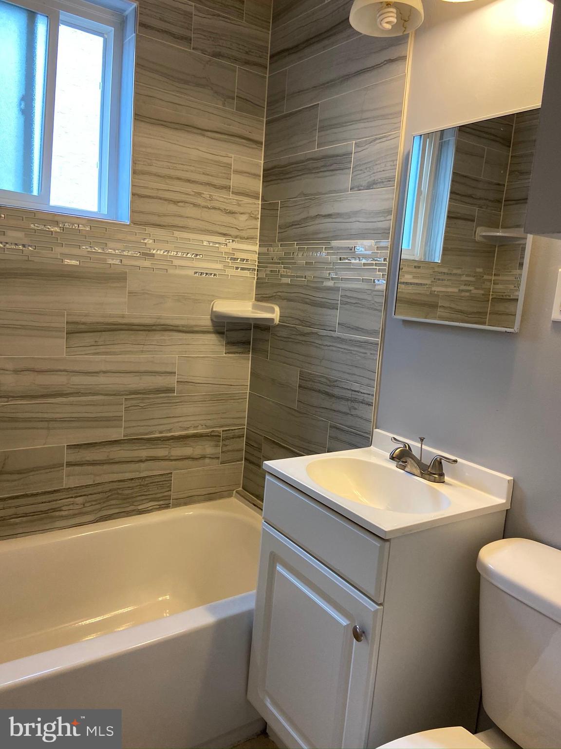 PHILADELPHIA (SOUTH) - Residential Lease