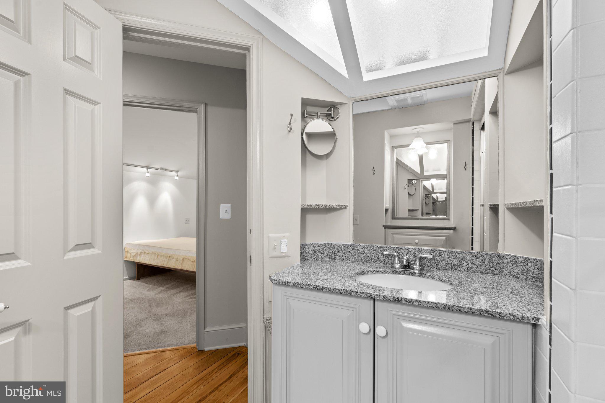 COLESVILLE - Residential