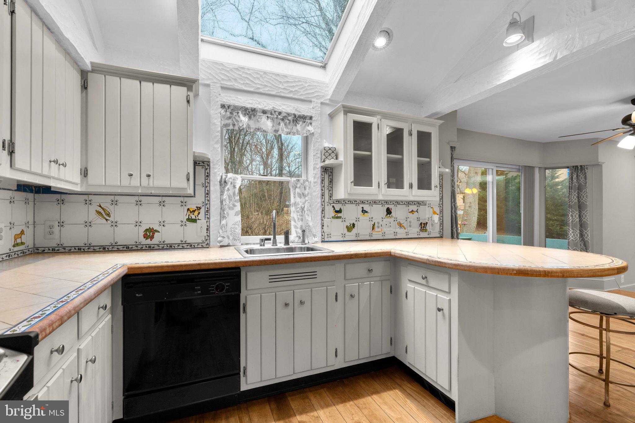 COLESVILLE - Residential