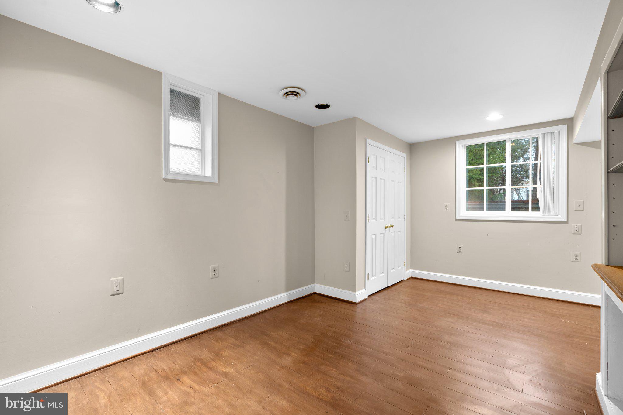 COLESVILLE - Residential