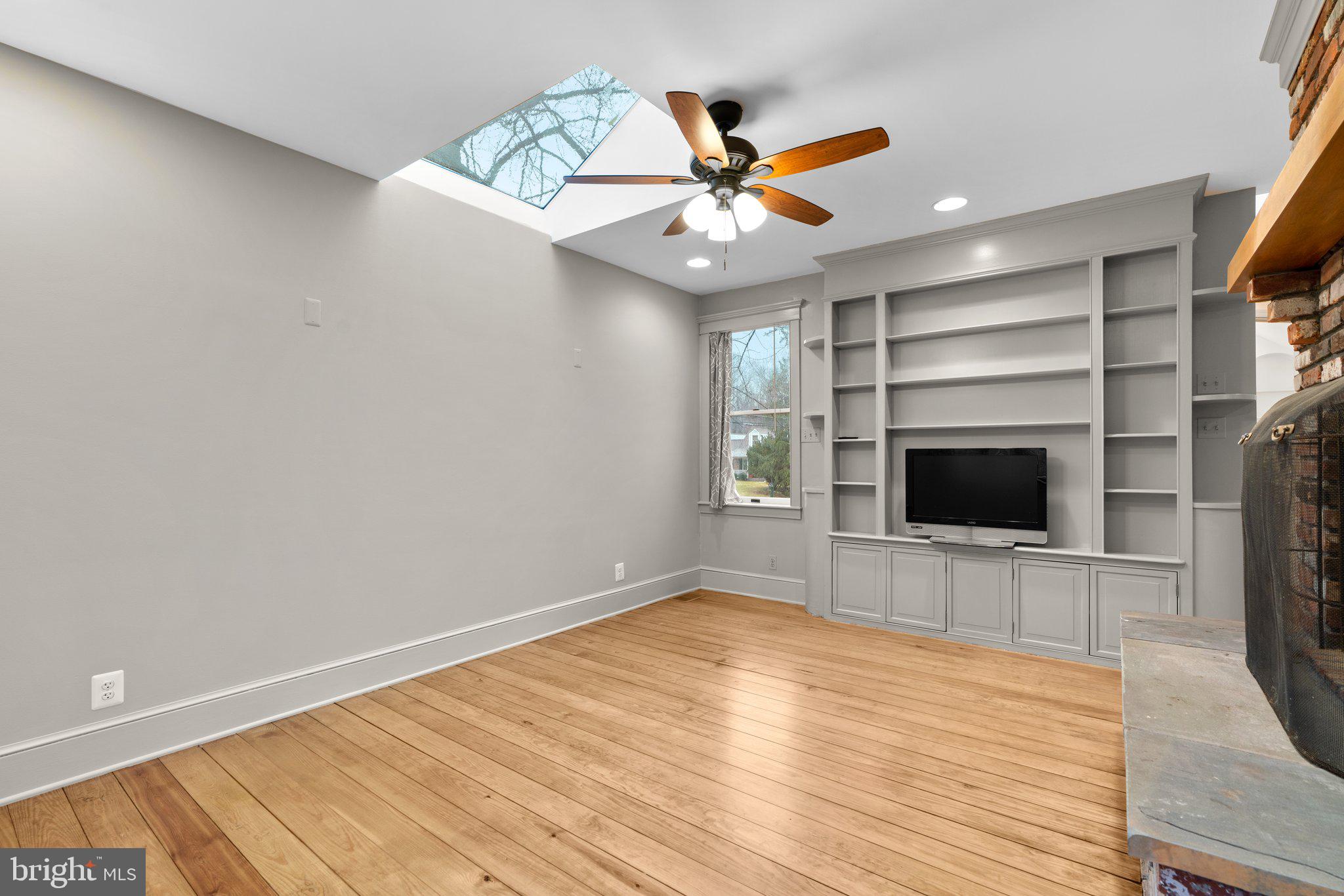 COLESVILLE - Residential