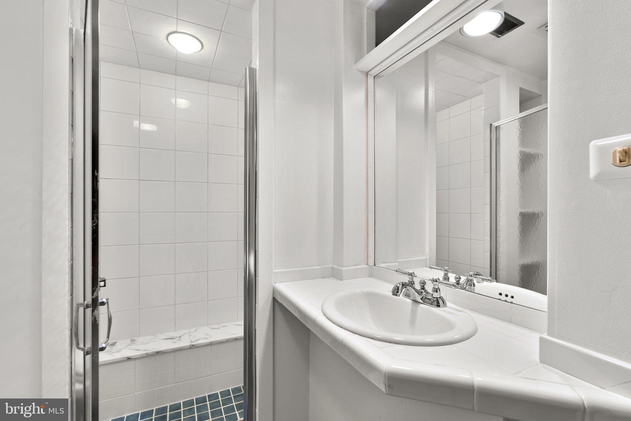 COLESVILLE - Residential