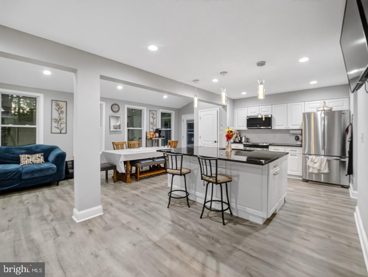 HOLMEHURST WEST - Residential