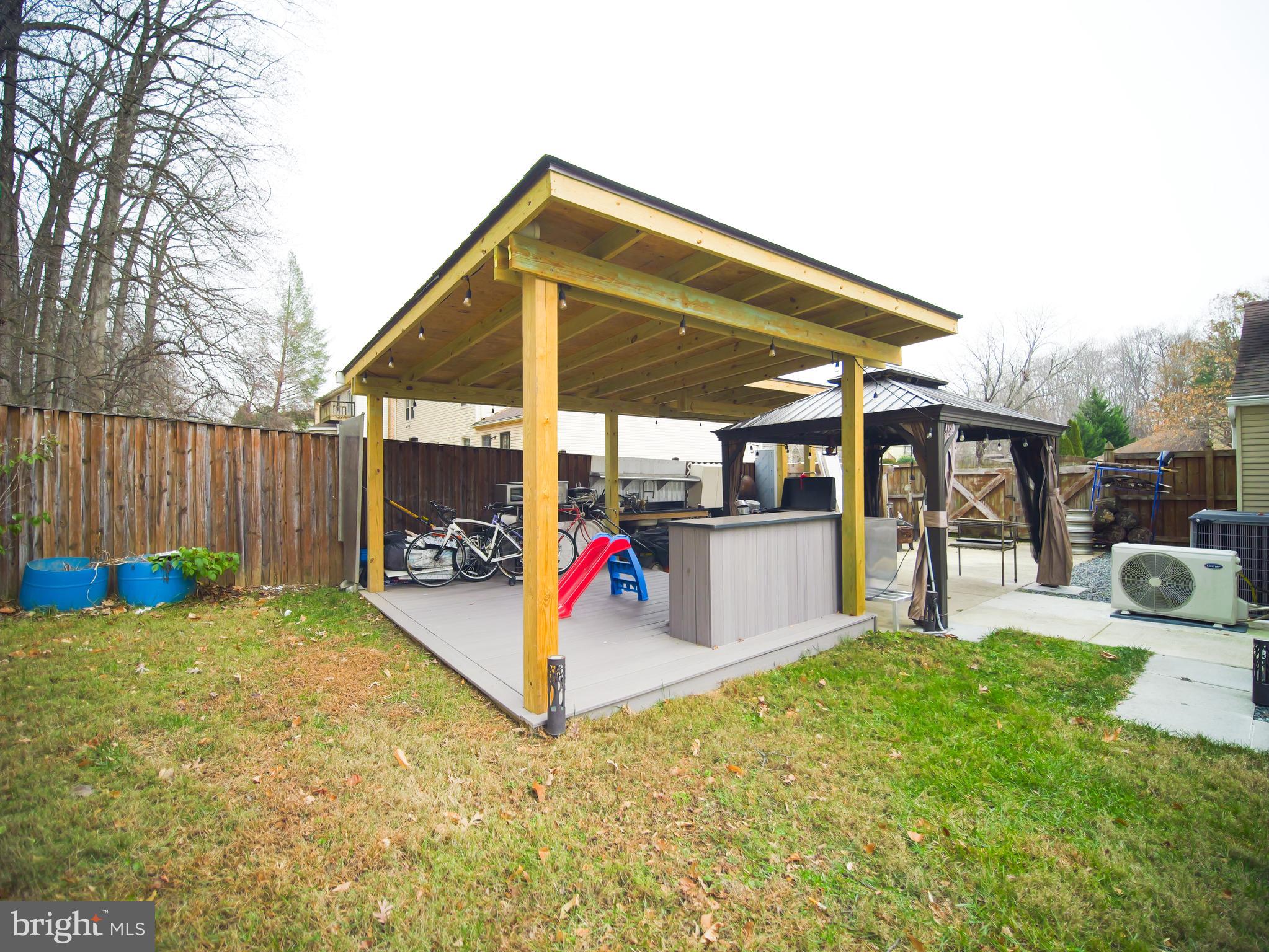 HOLMEHURST WEST - Residential