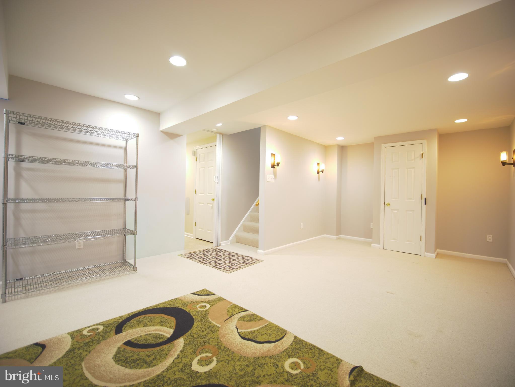 HOLMEHURST WEST - Residential