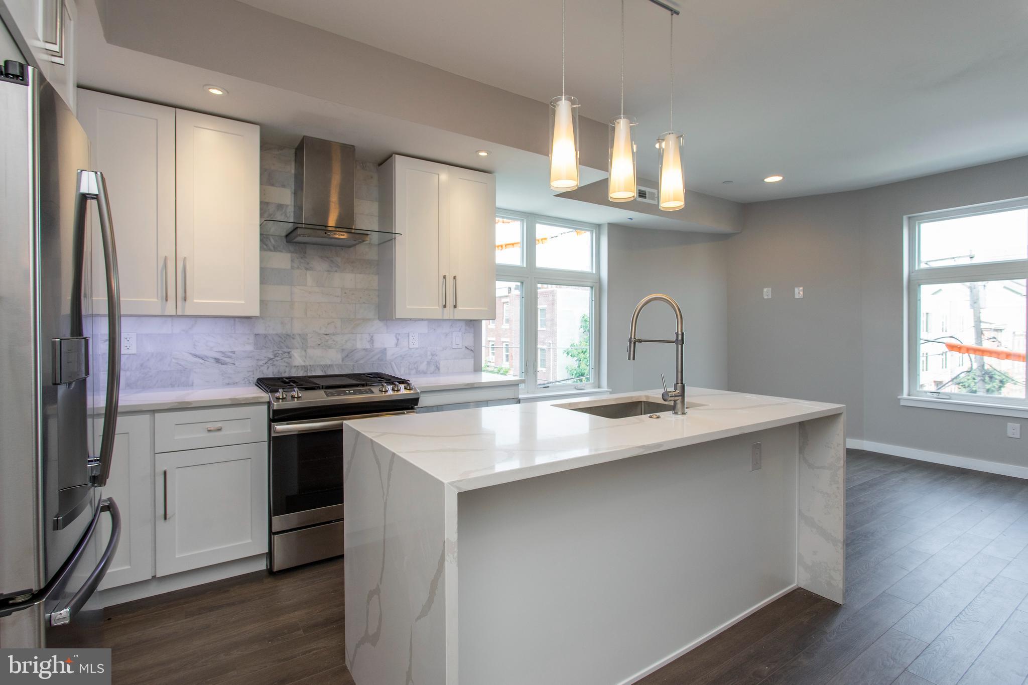 FRANCISVILLE - Residential Lease