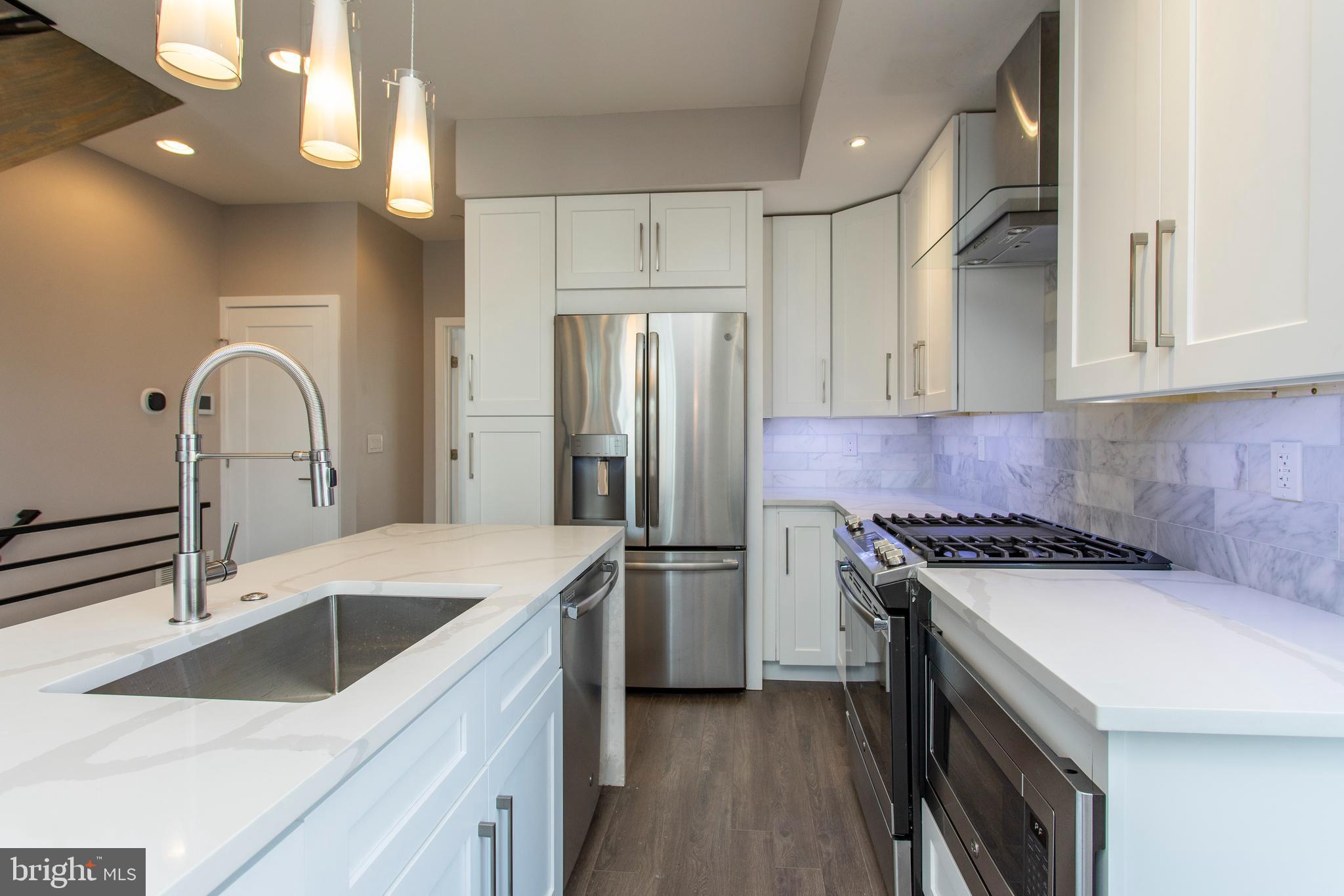 FRANCISVILLE - Residential Lease