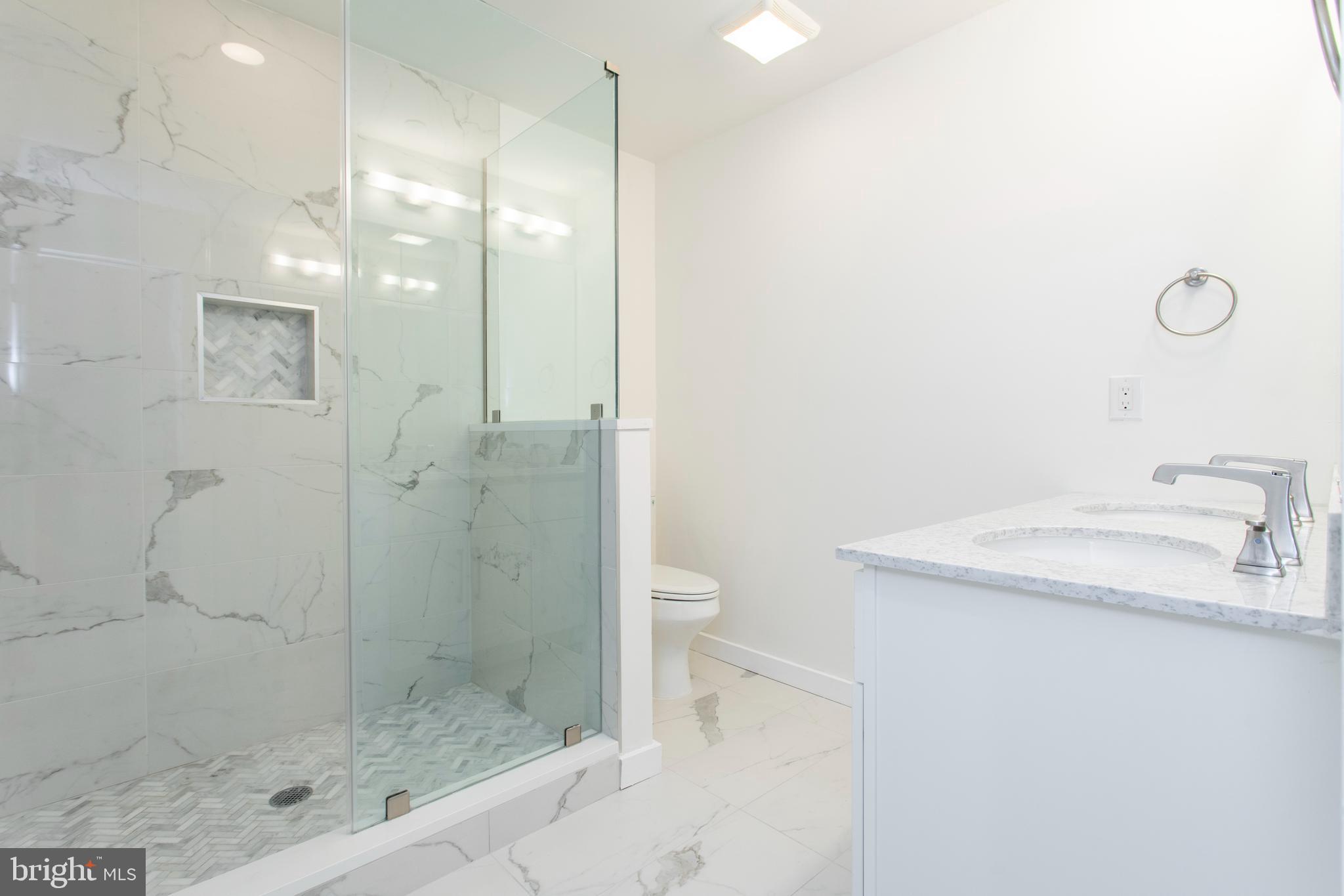 FRANCISVILLE - Residential Lease