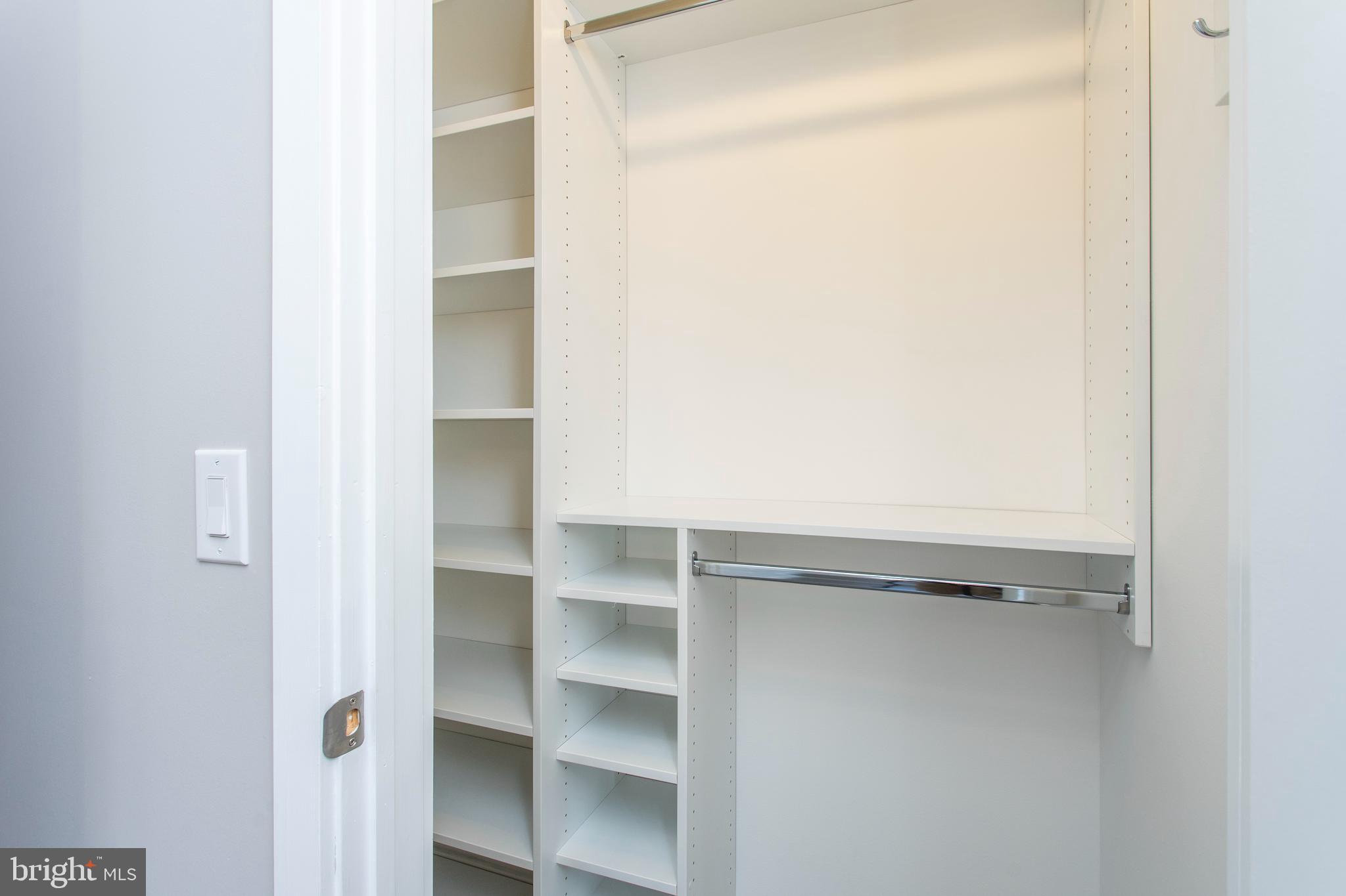 FRANCISVILLE - Residential Lease
