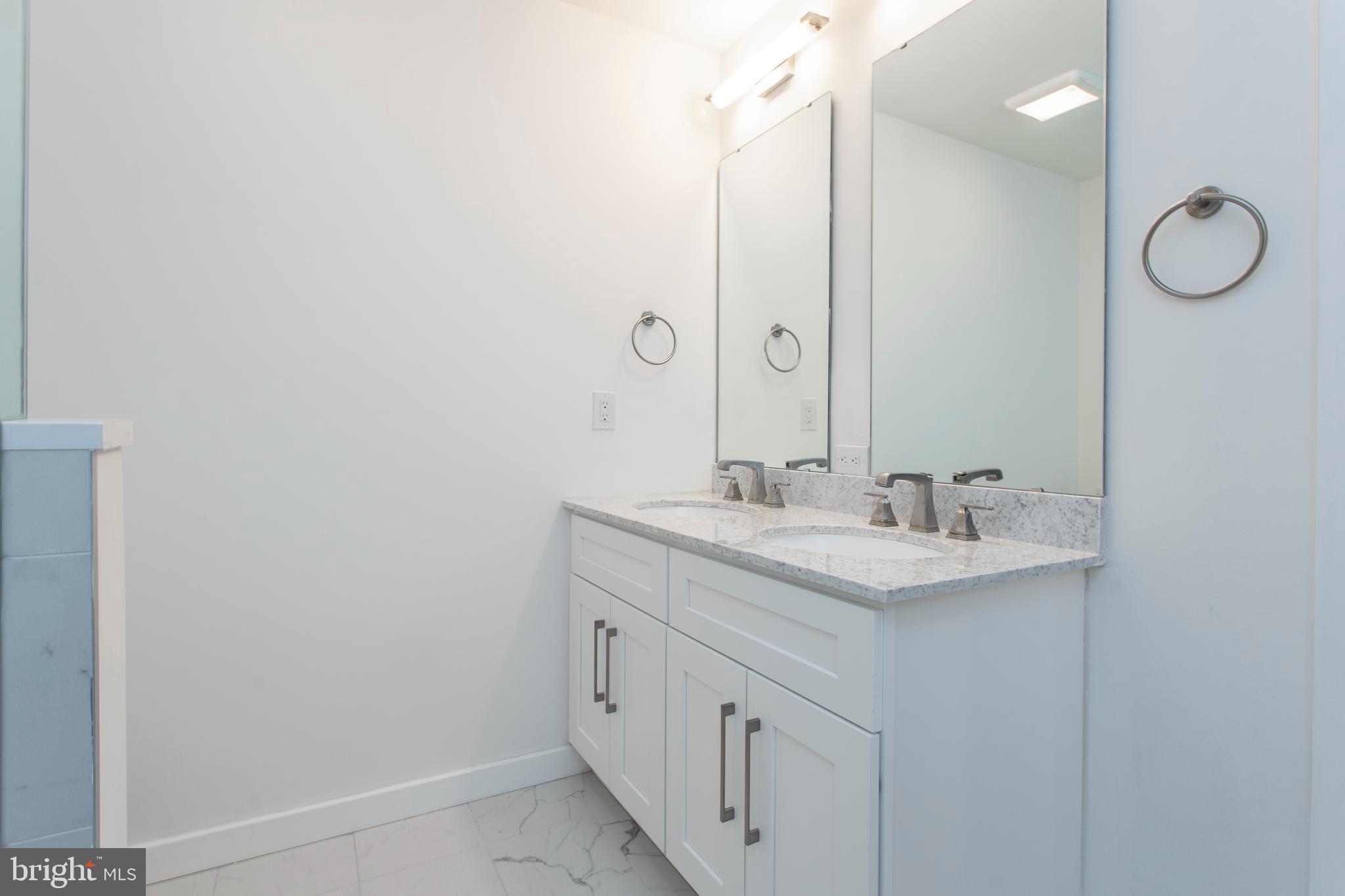 FRANCISVILLE - Residential Lease