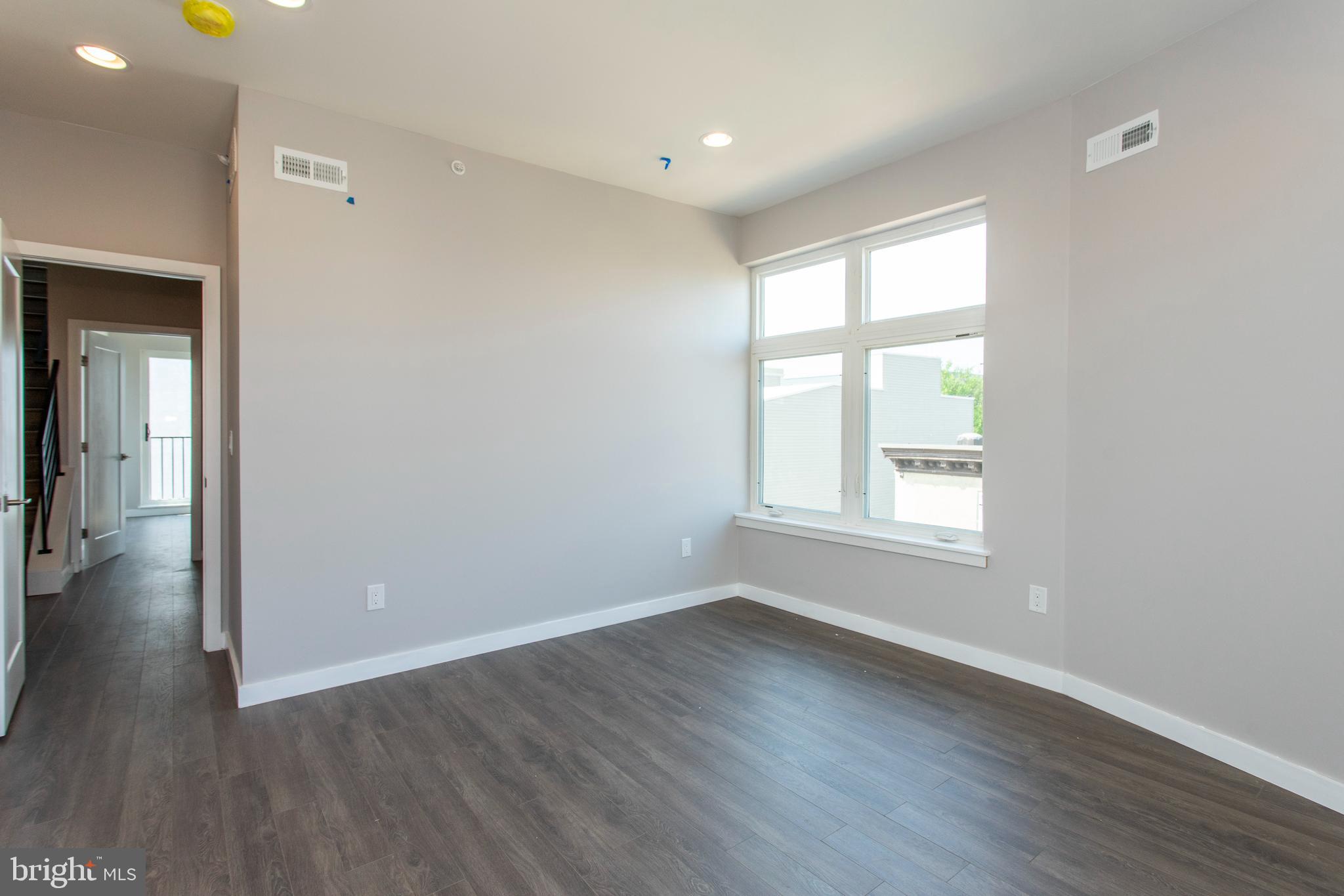 FRANCISVILLE - Residential Lease