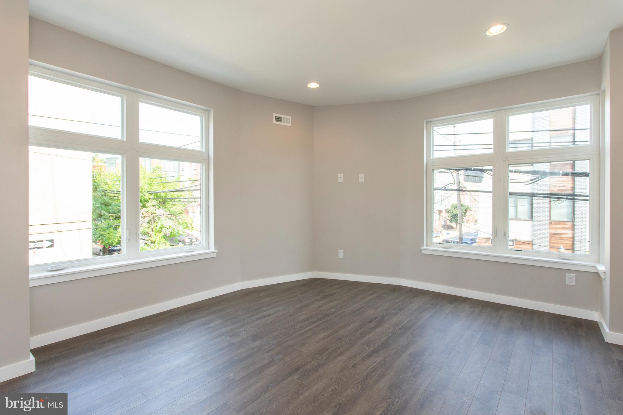 FRANCISVILLE - Residential Lease