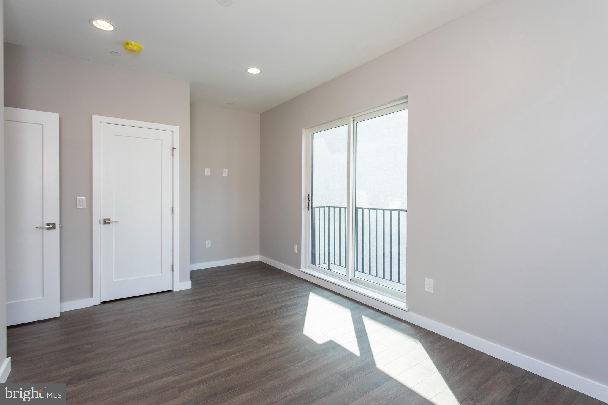 FRANCISVILLE - Residential Lease