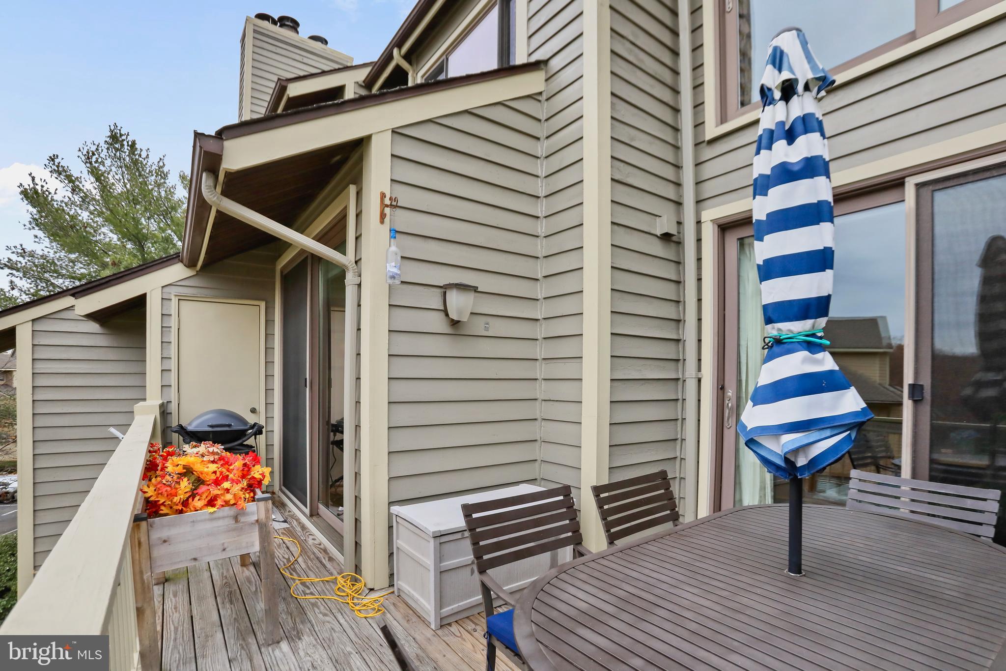 HARBOR POINT - Residential Lease