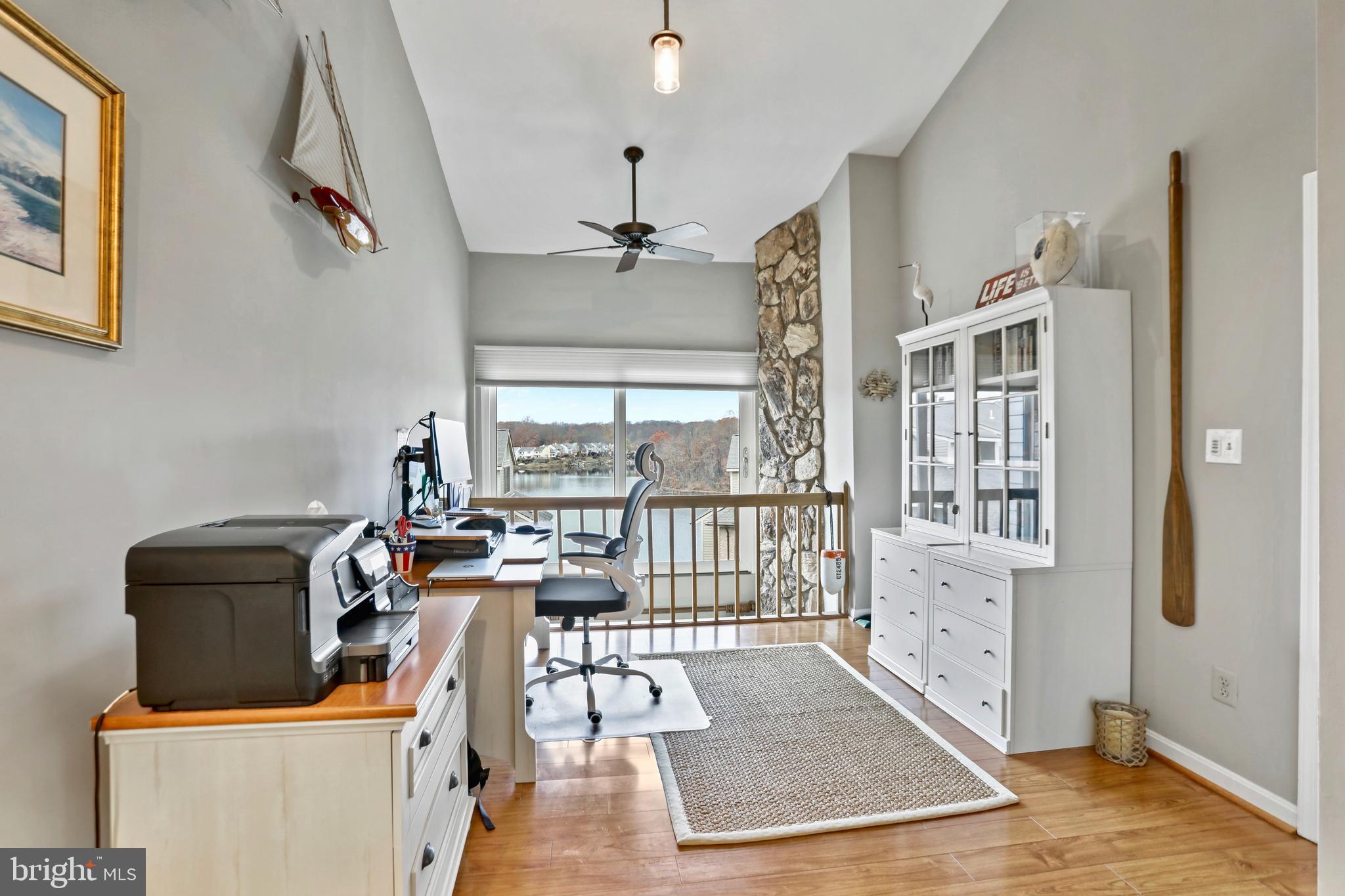 HARBOR POINT - Residential Lease