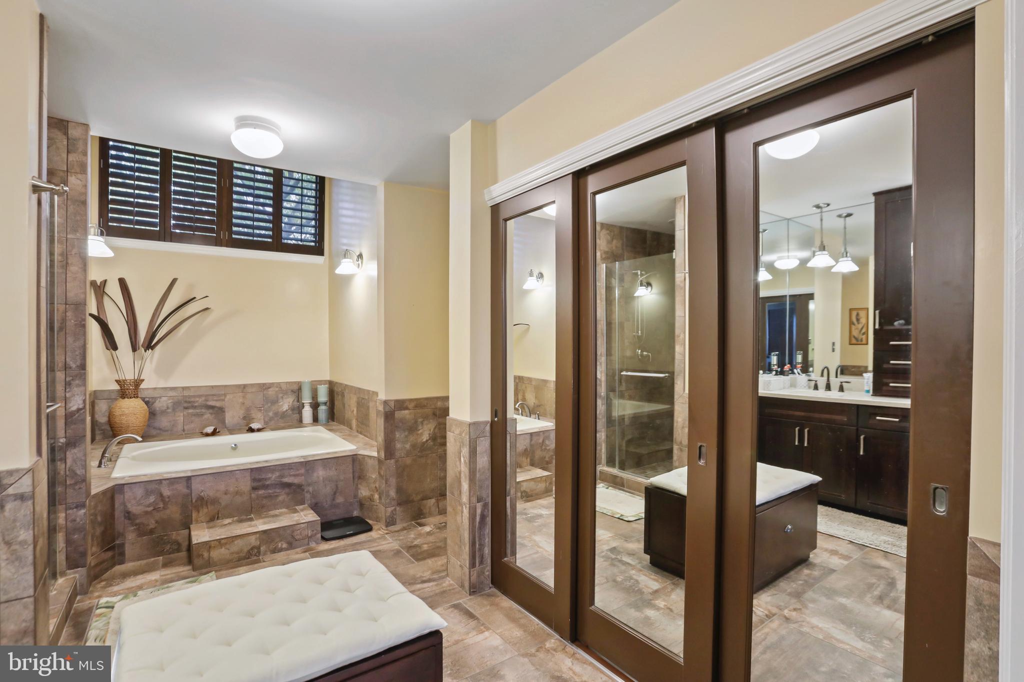 HARBOR POINT - Residential Lease