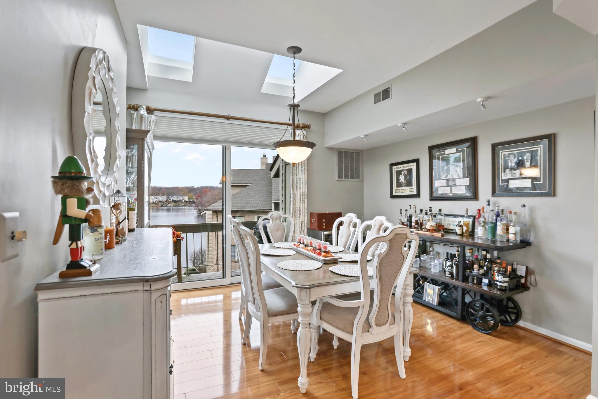 HARBOR POINT - Residential Lease