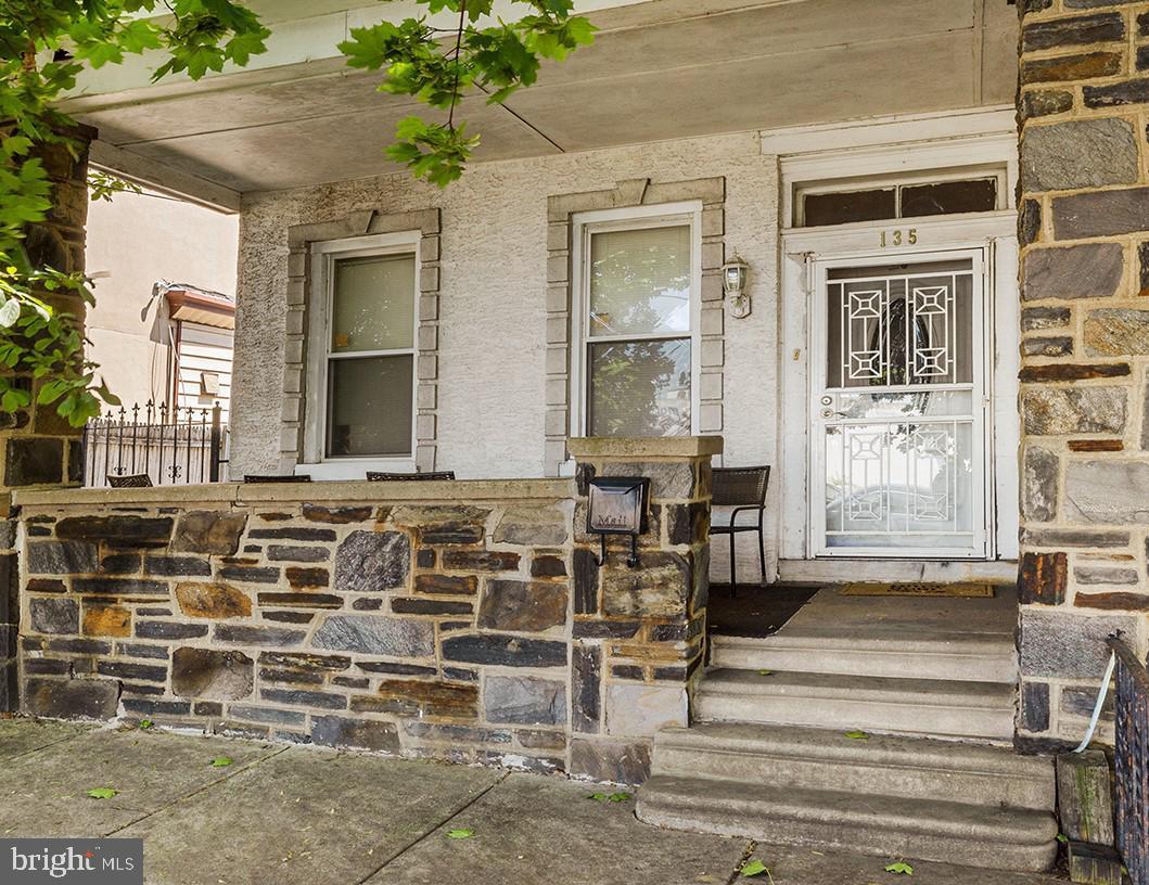 Please contact the Co-Listing Agent at 267 784 6357 for any questions