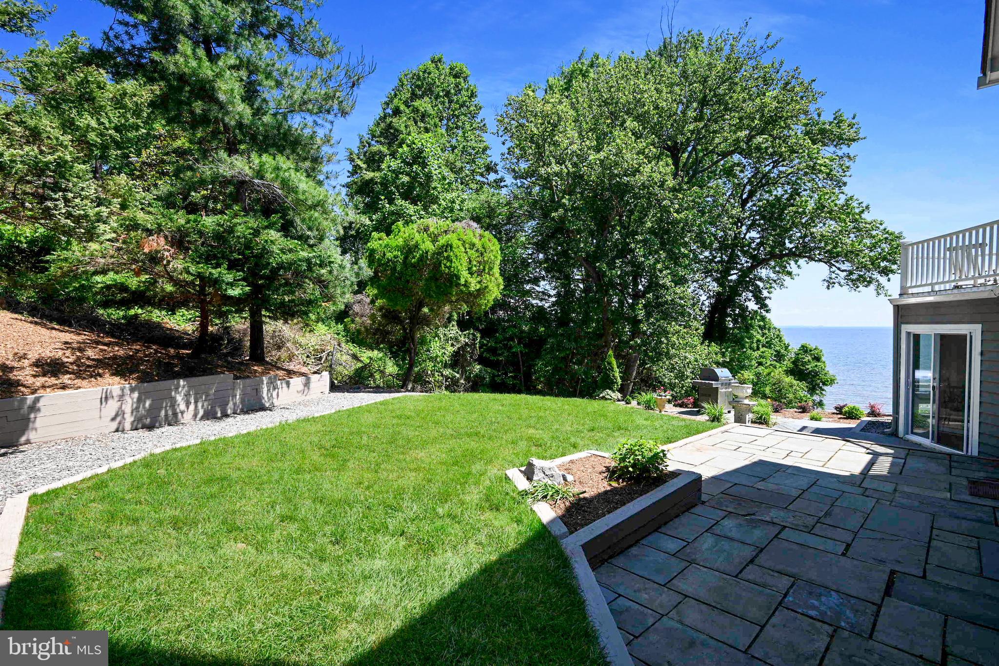 QUEEN ANNE HILL - Residential