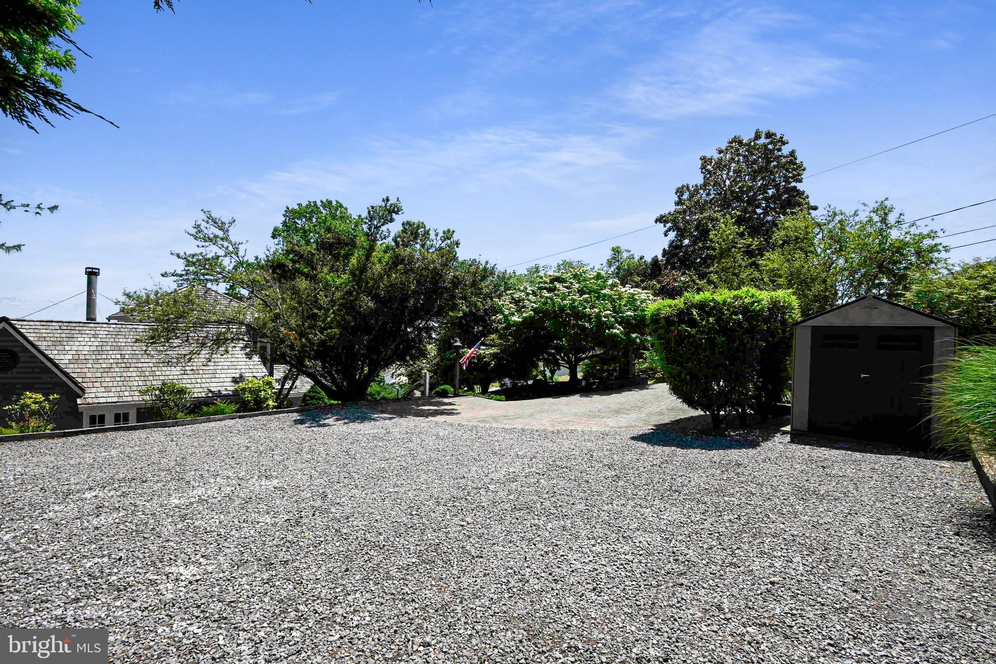 QUEEN ANNE HILL - Residential