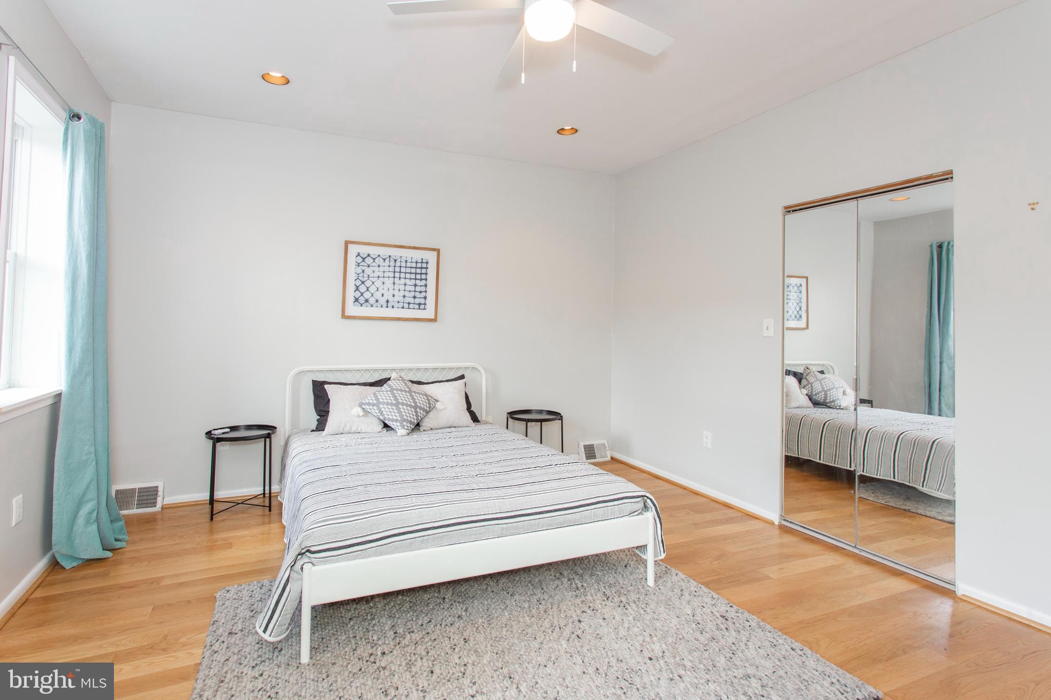 POINT BREEZE - Residential Lease