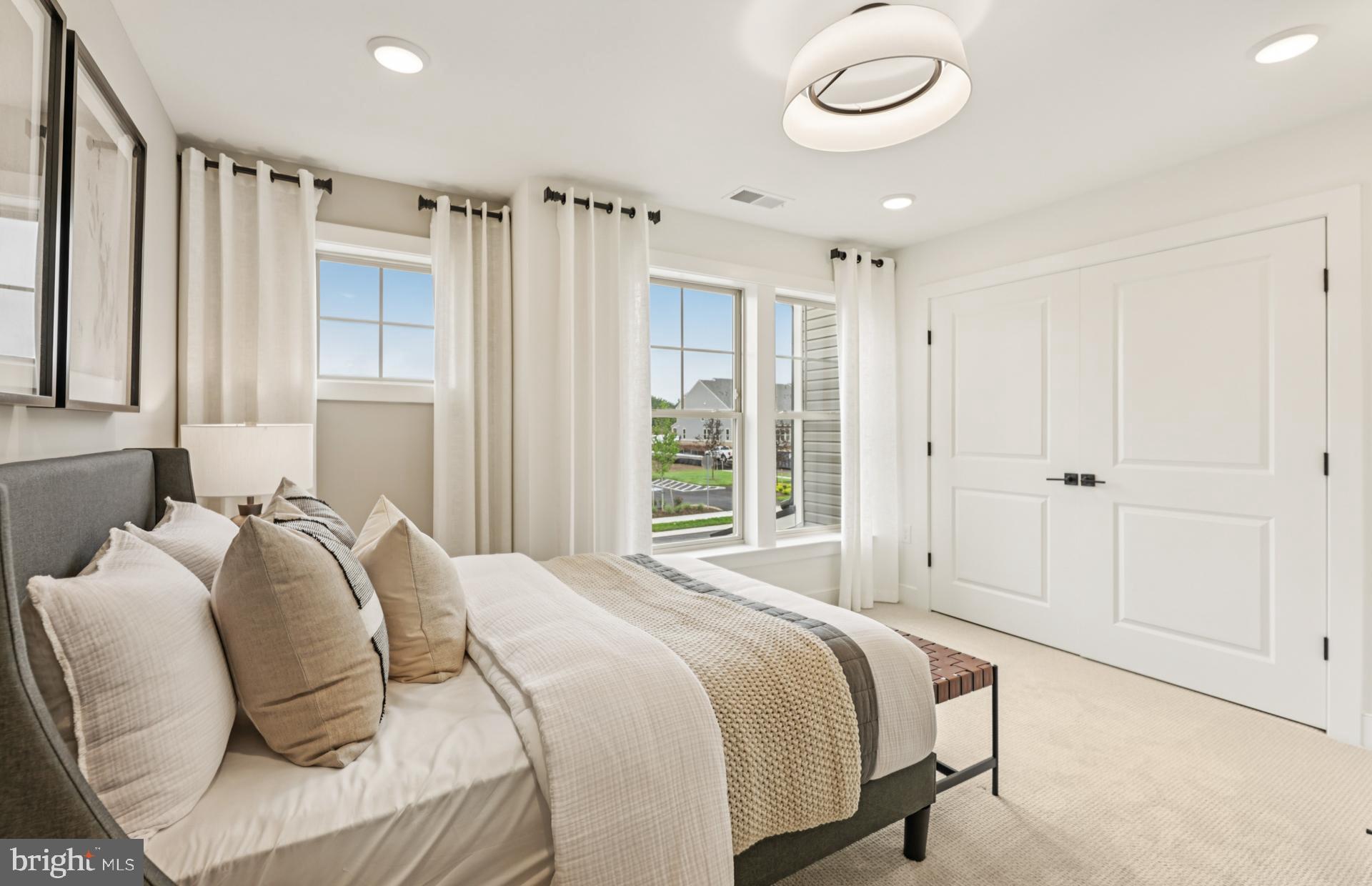 HEATHCOTE VILLAGE - Residential