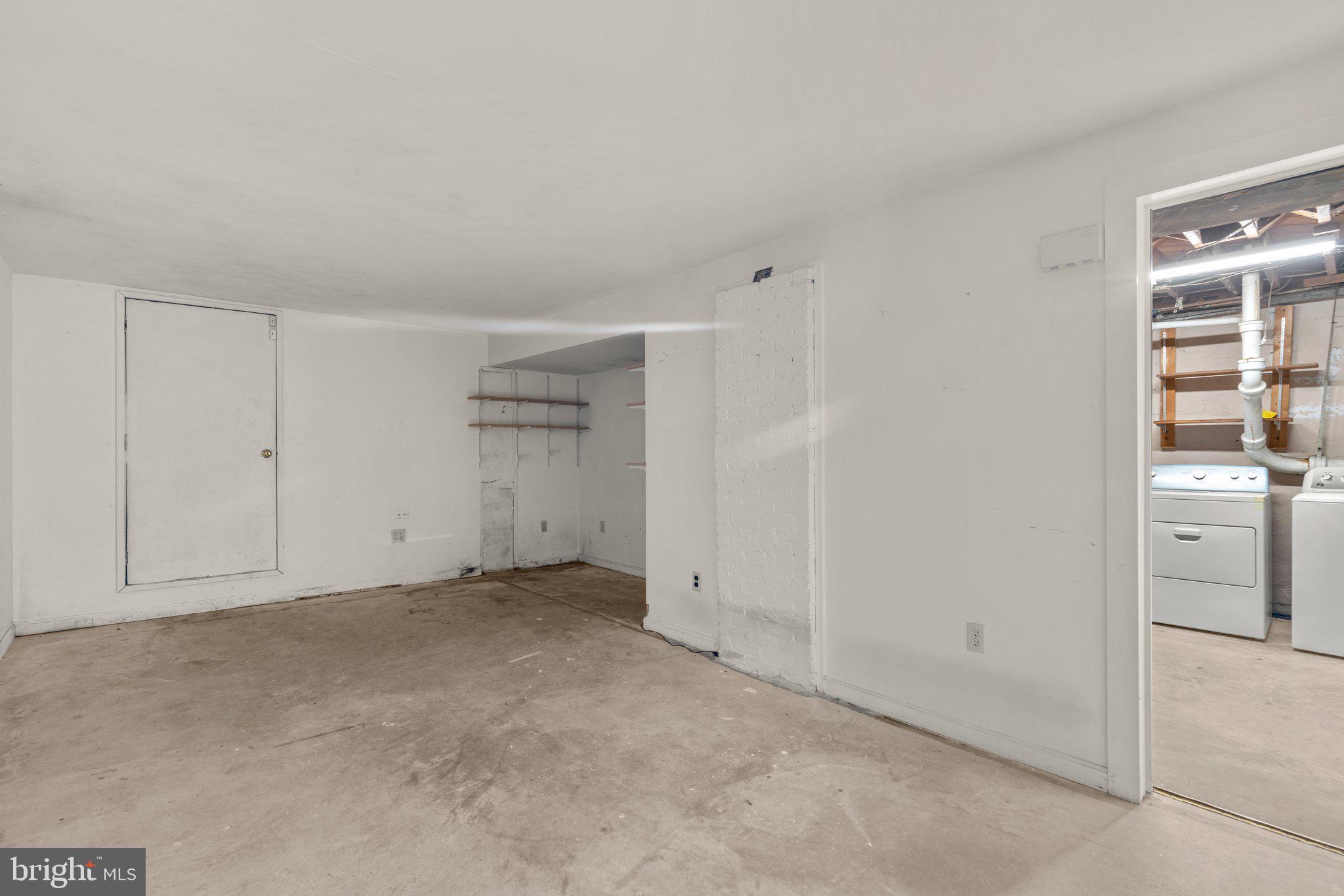 PARKLAWN - Residential