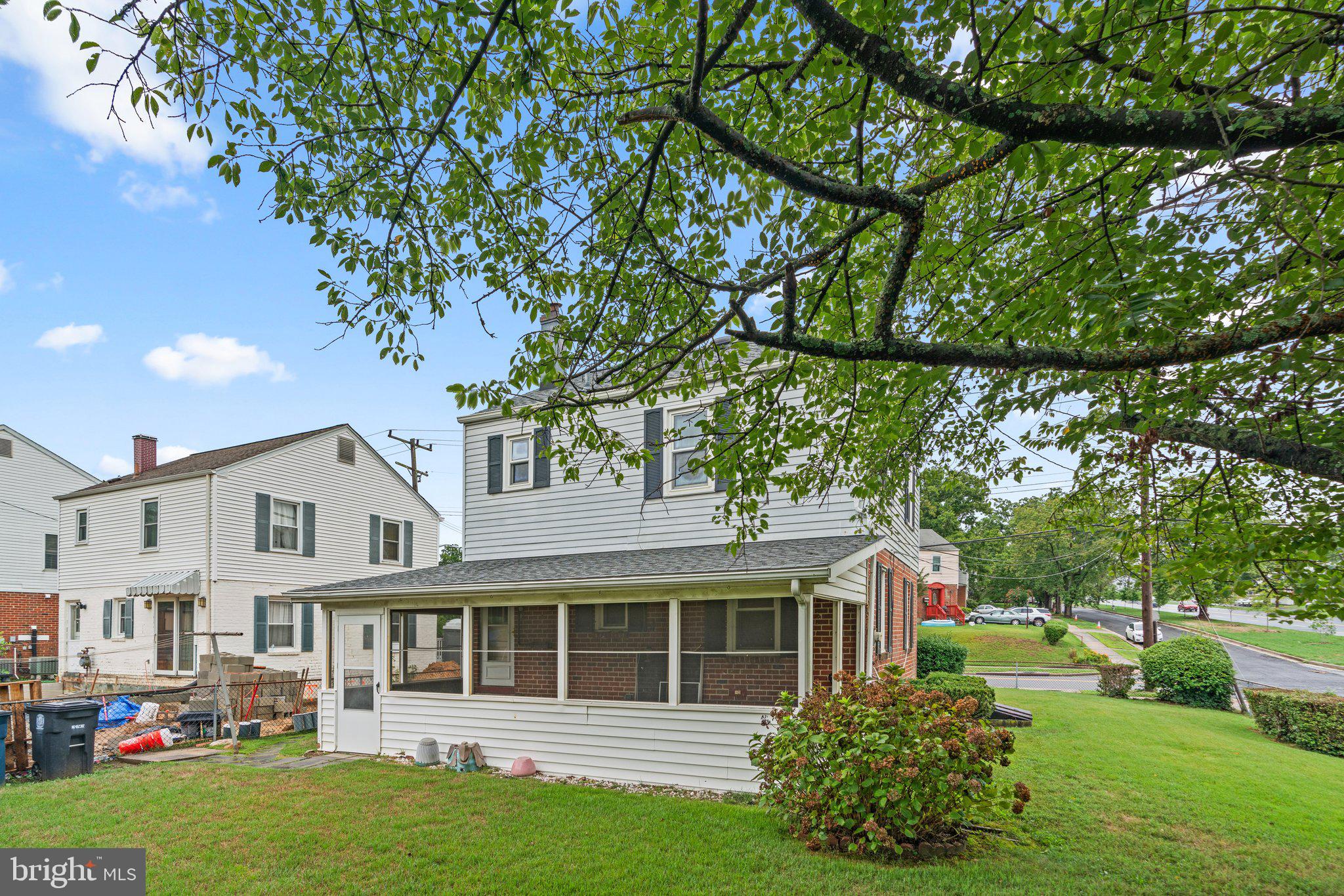 PARKLAWN - Residential