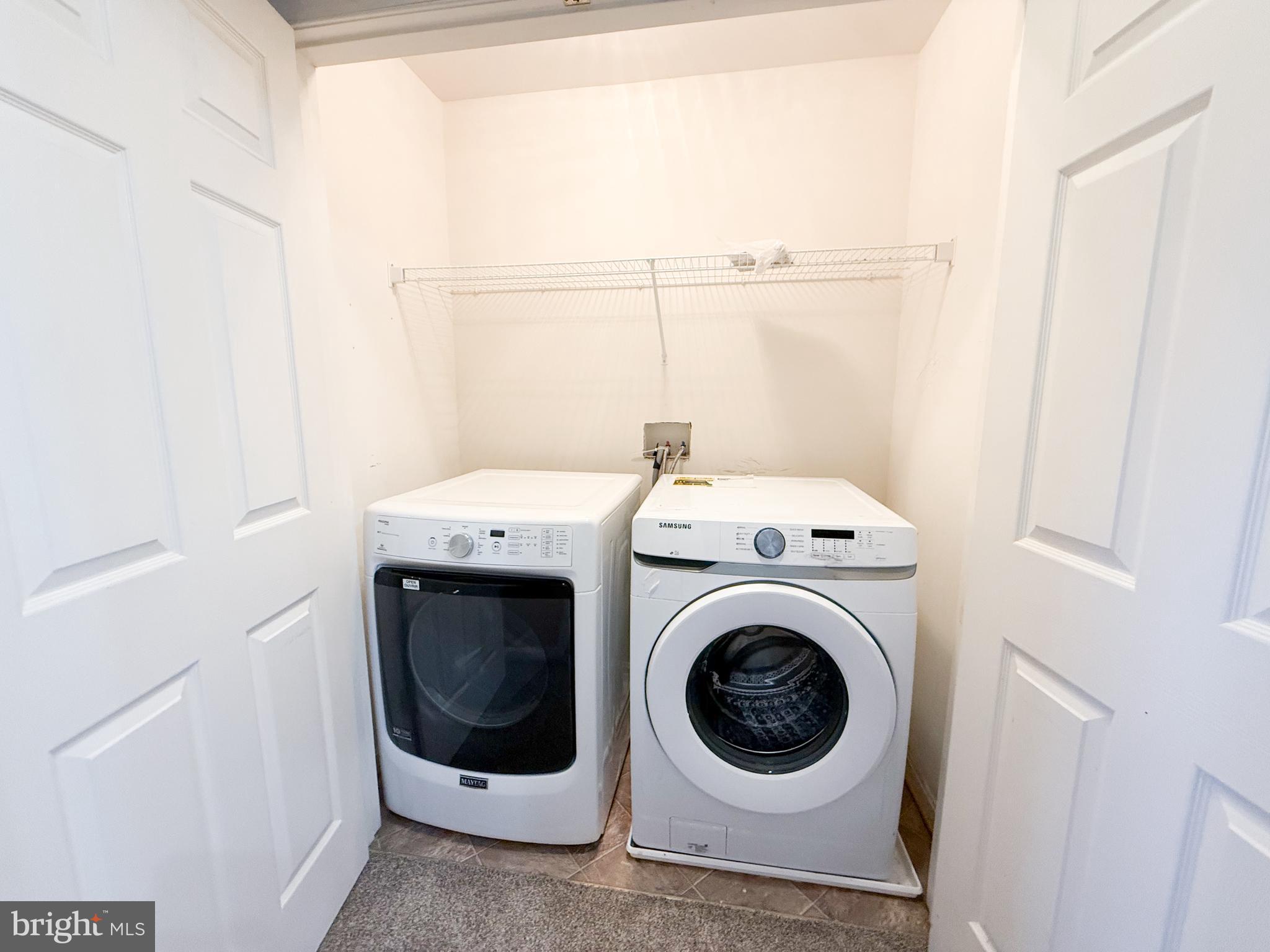 DOGWOODS - Residential Lease