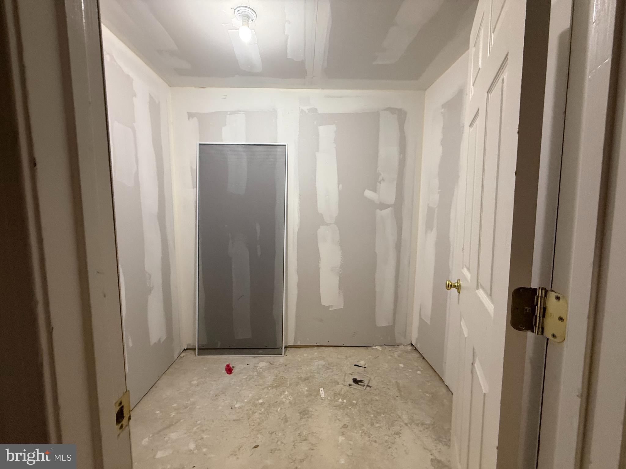 DOGWOODS - Residential Lease