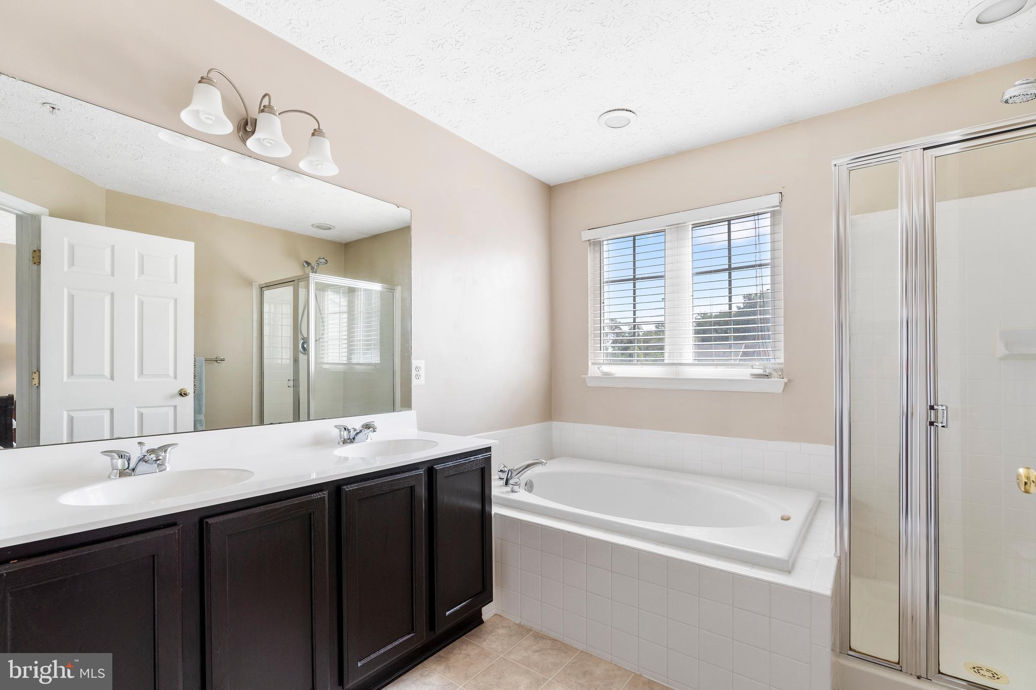 ABINGDON ESTATES - Residential