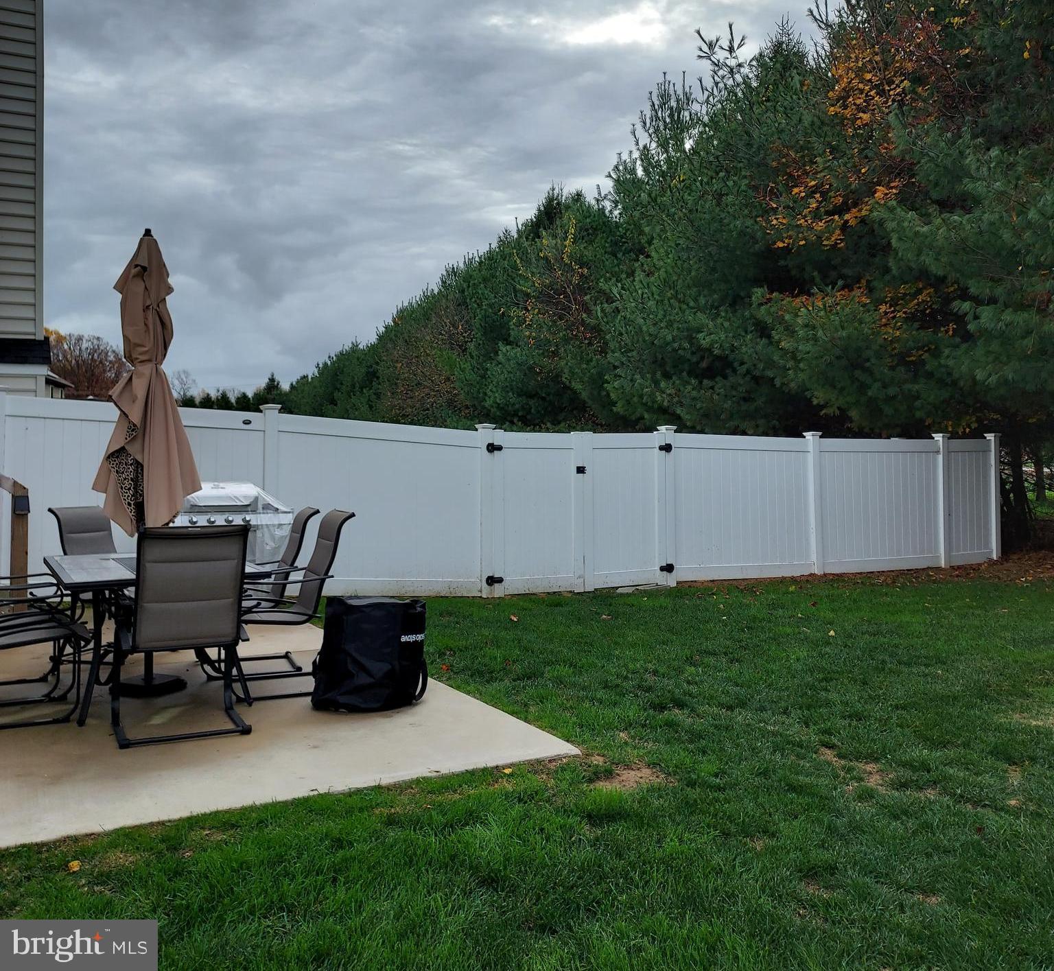 LARSONS RESERVE AT ANDORA - Residential