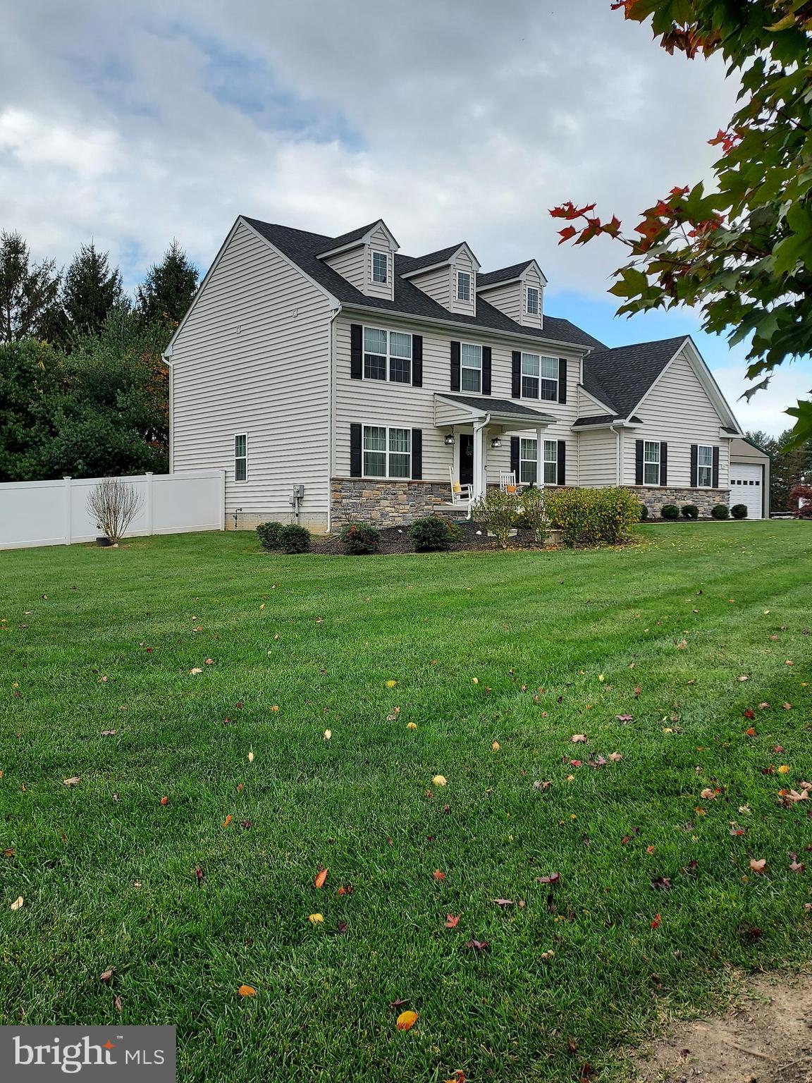 LARSONS RESERVE AT ANDORA - Residential