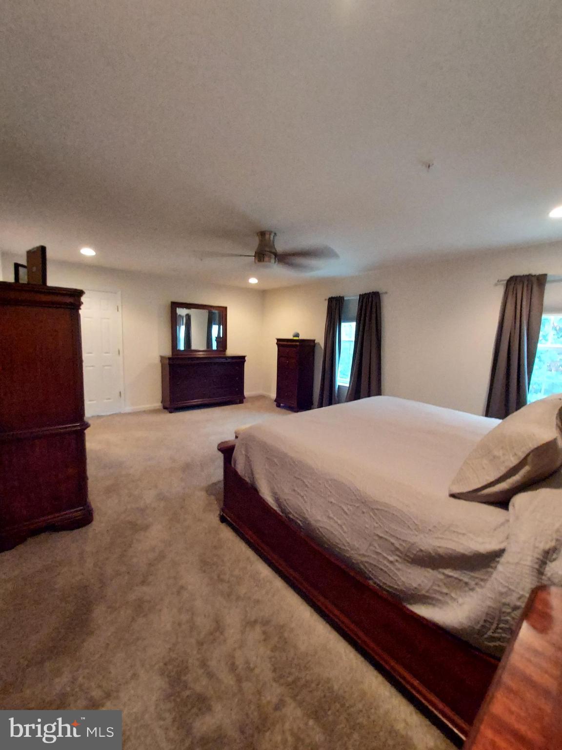 LARSONS RESERVE AT ANDORA - Residential