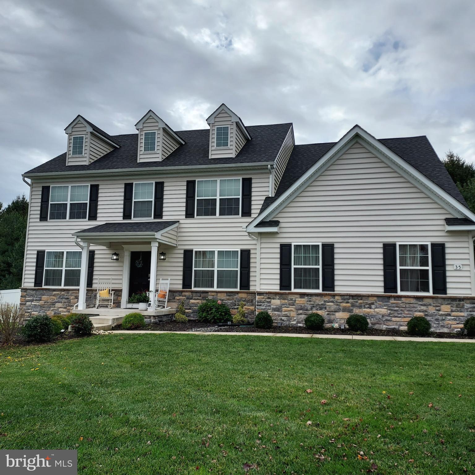 LARSONS RESERVE AT ANDORA - Residential