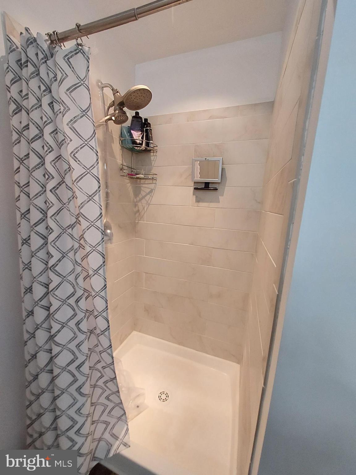 LARSONS RESERVE AT ANDORA - Residential