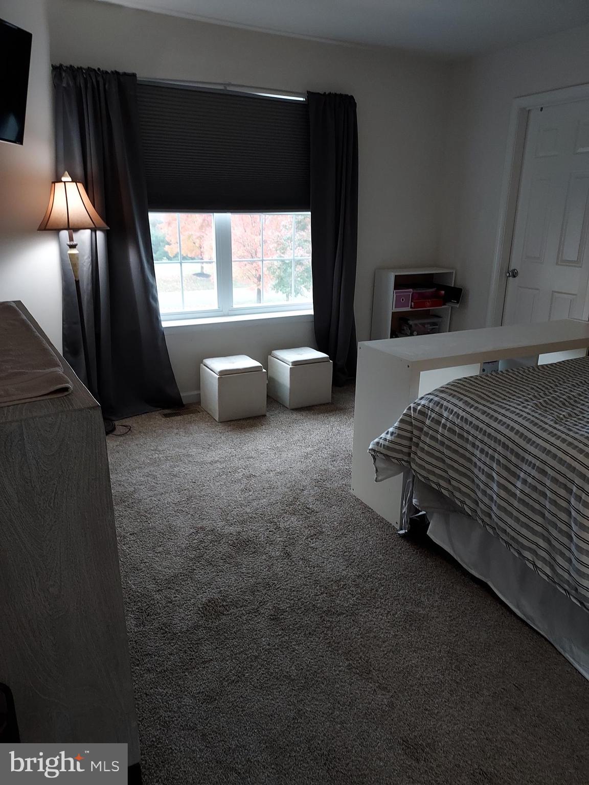 LARSONS RESERVE AT ANDORA - Residential