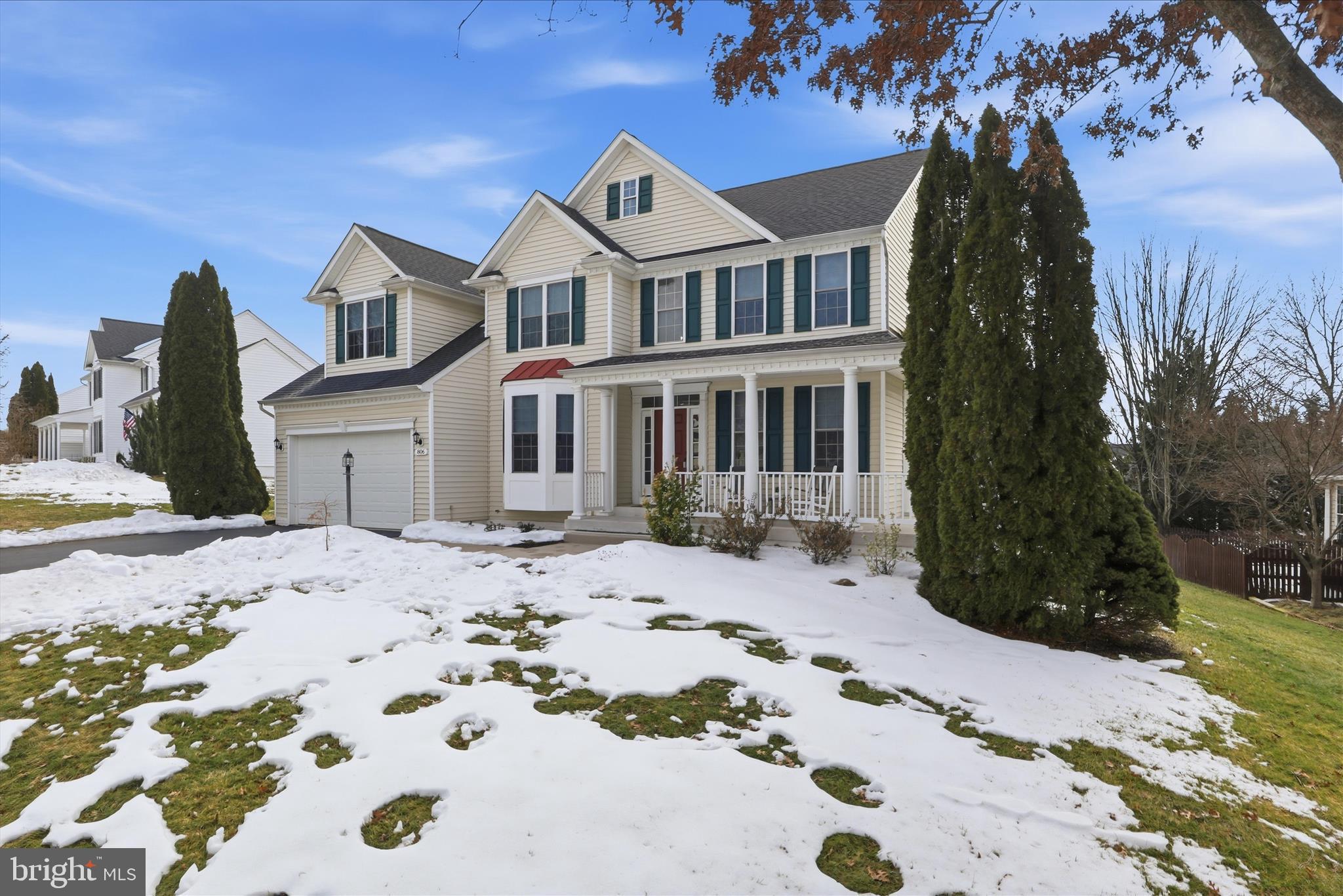 806 KINGSBRIDGE TERRACE