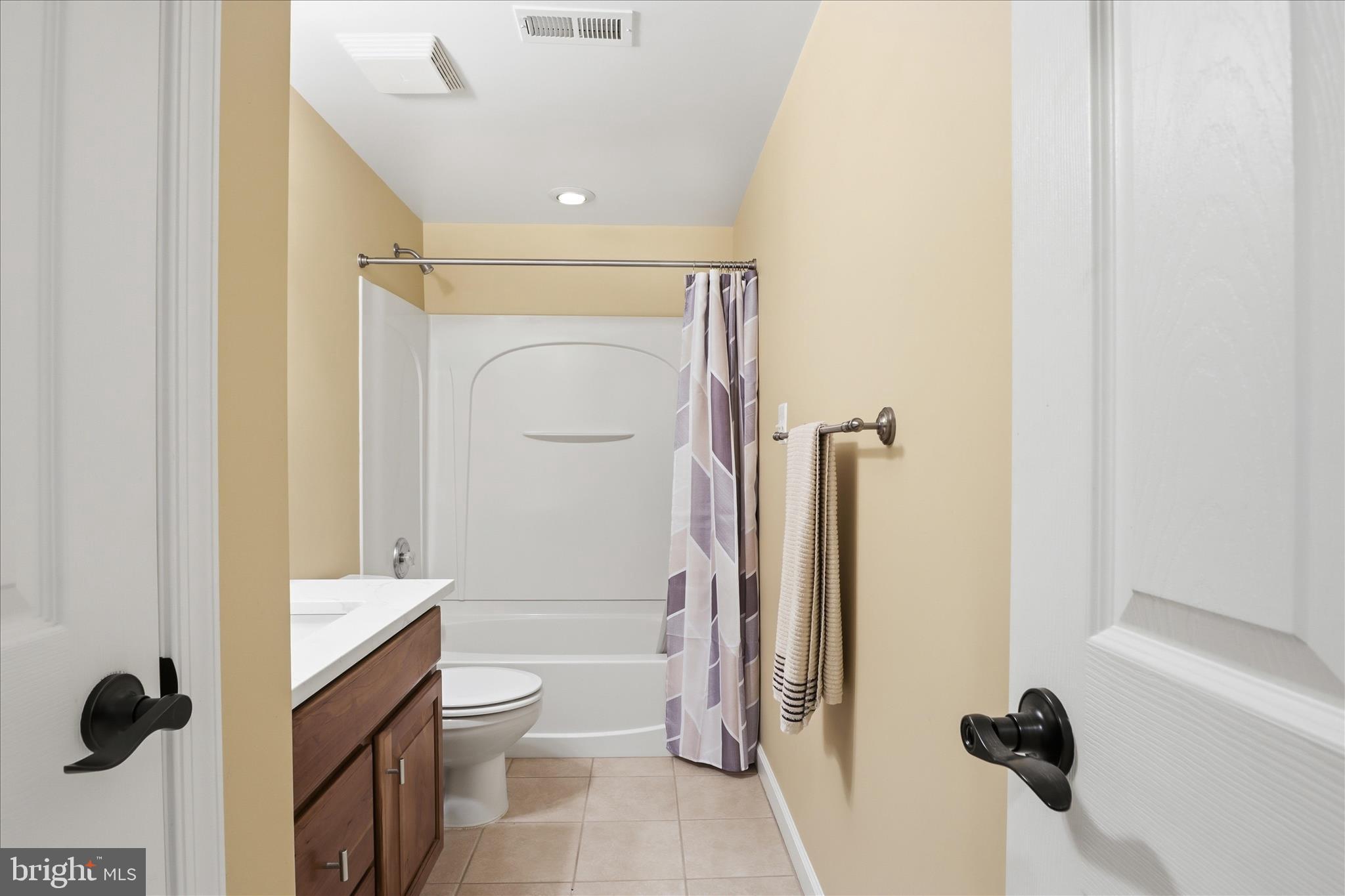 FIELDS OF NOTTINGHAM - Residential