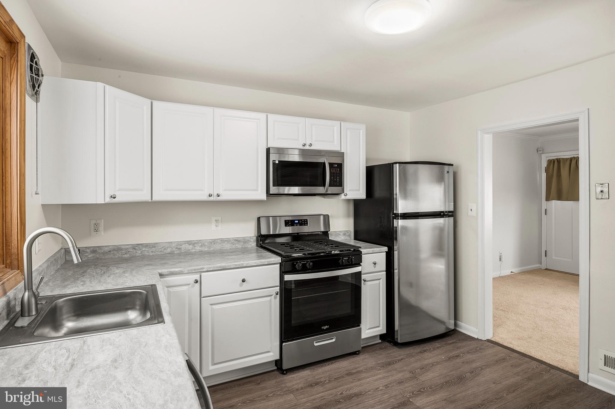 1218 OAKLAND TERRACE ROAD