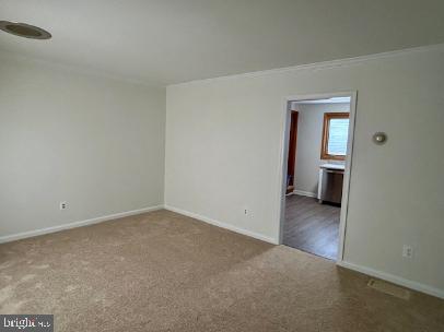 1218 OAKLAND TERRACE ROAD