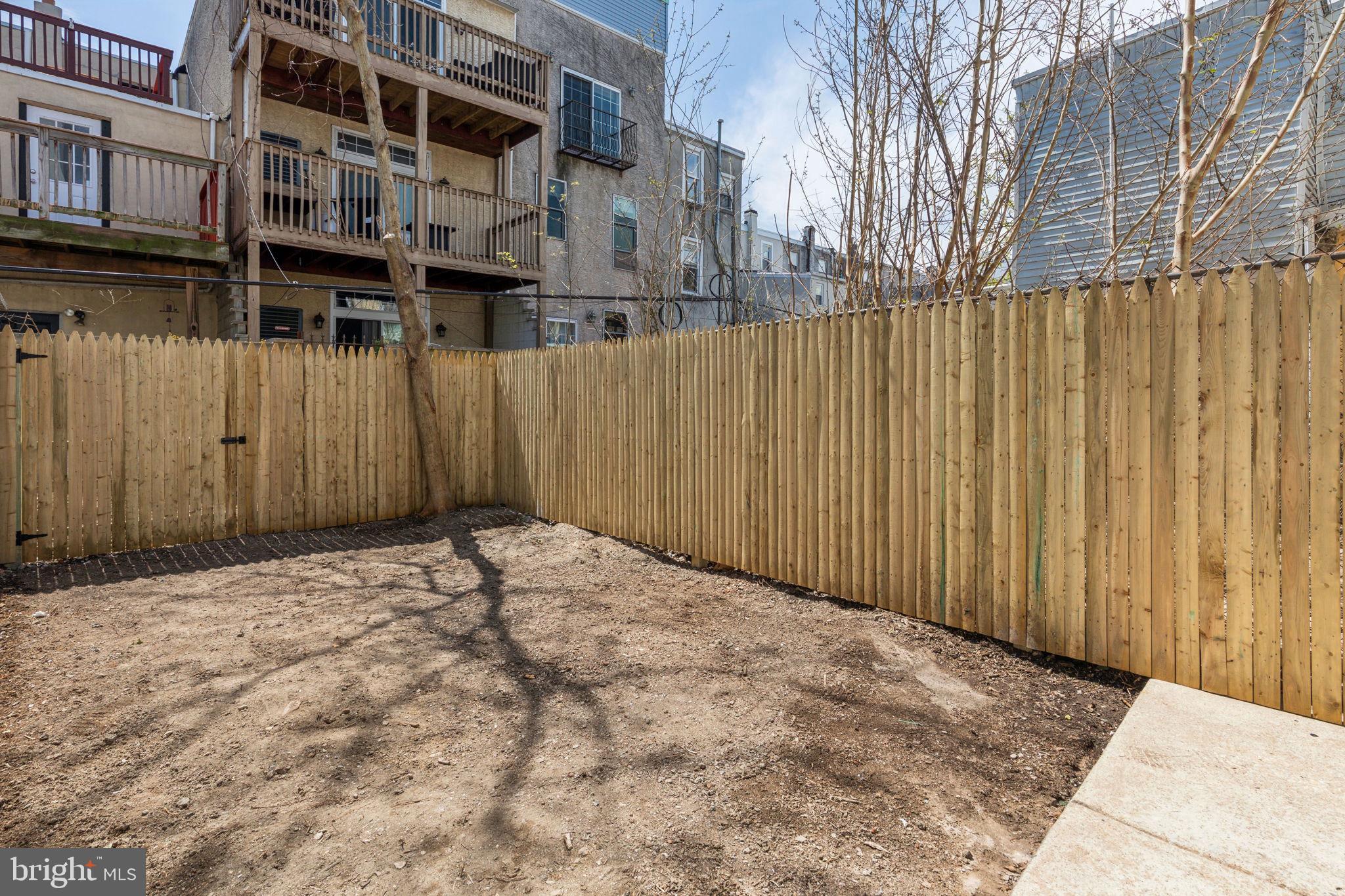 POINT BREEZE - Residential