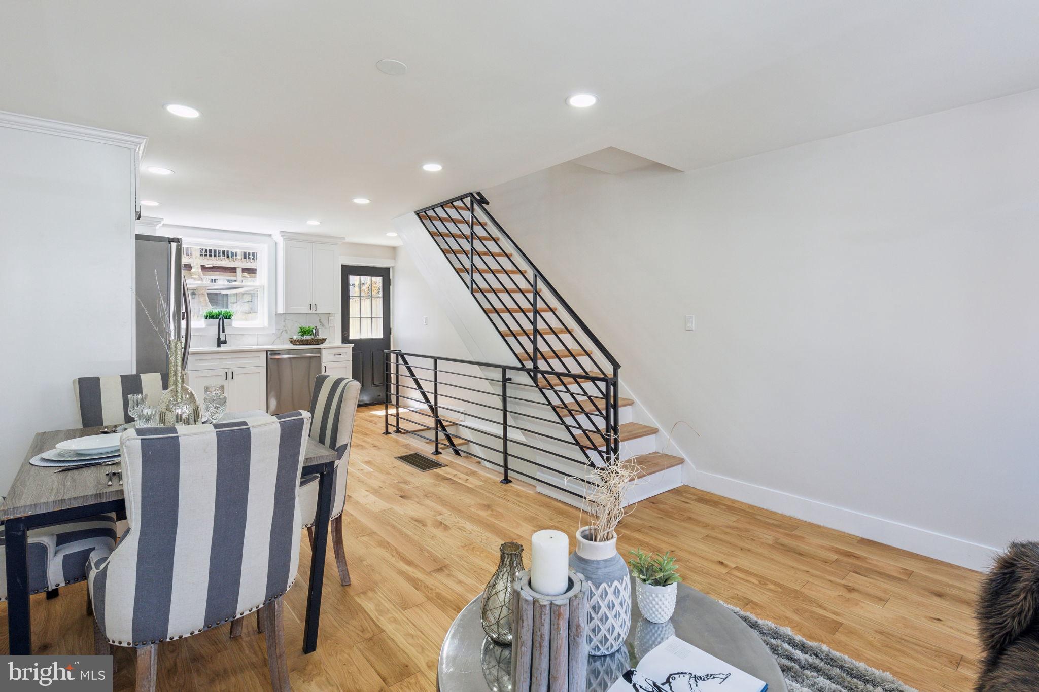 POINT BREEZE - Residential